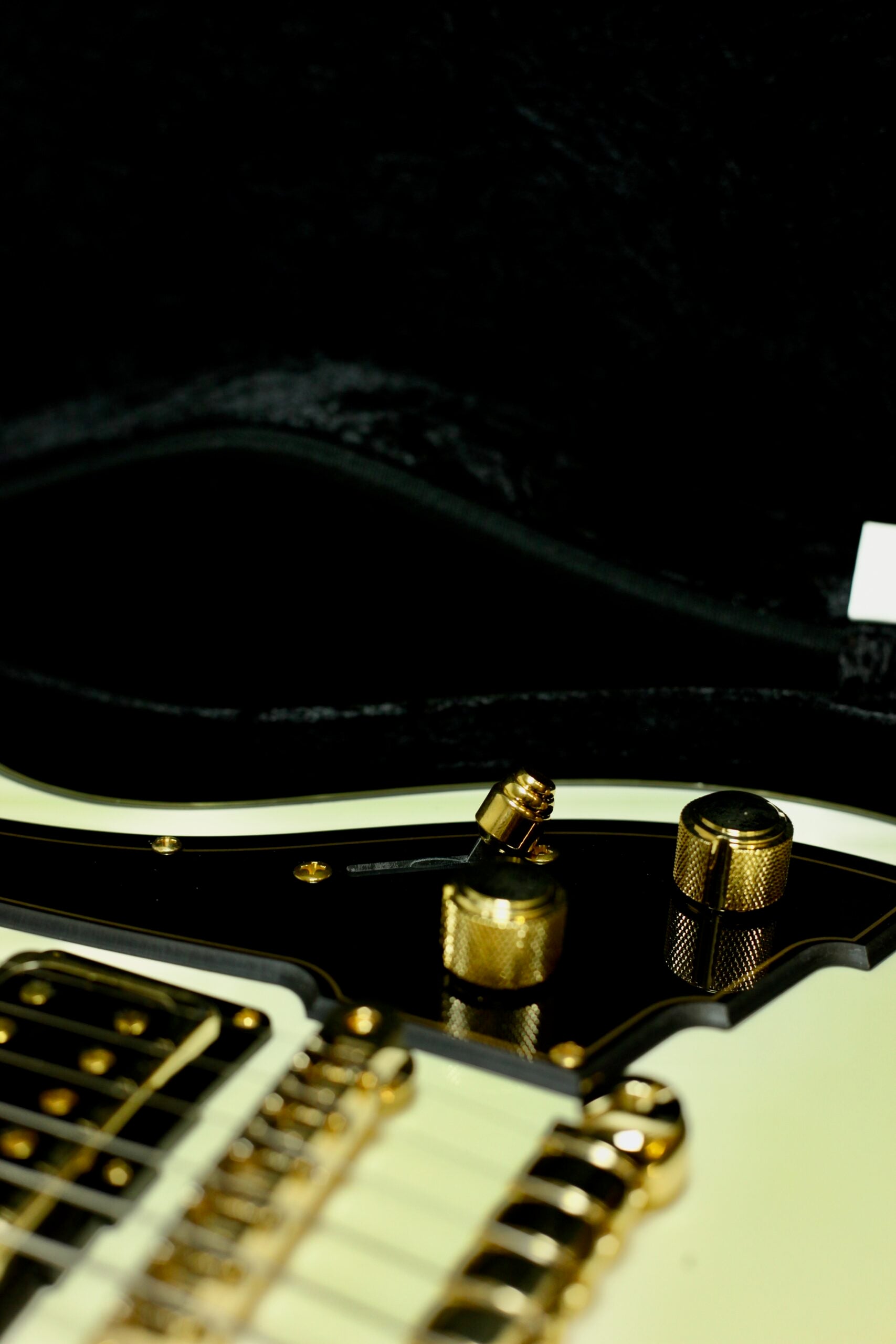 Duesenberg Fantom 2025 | Aged White