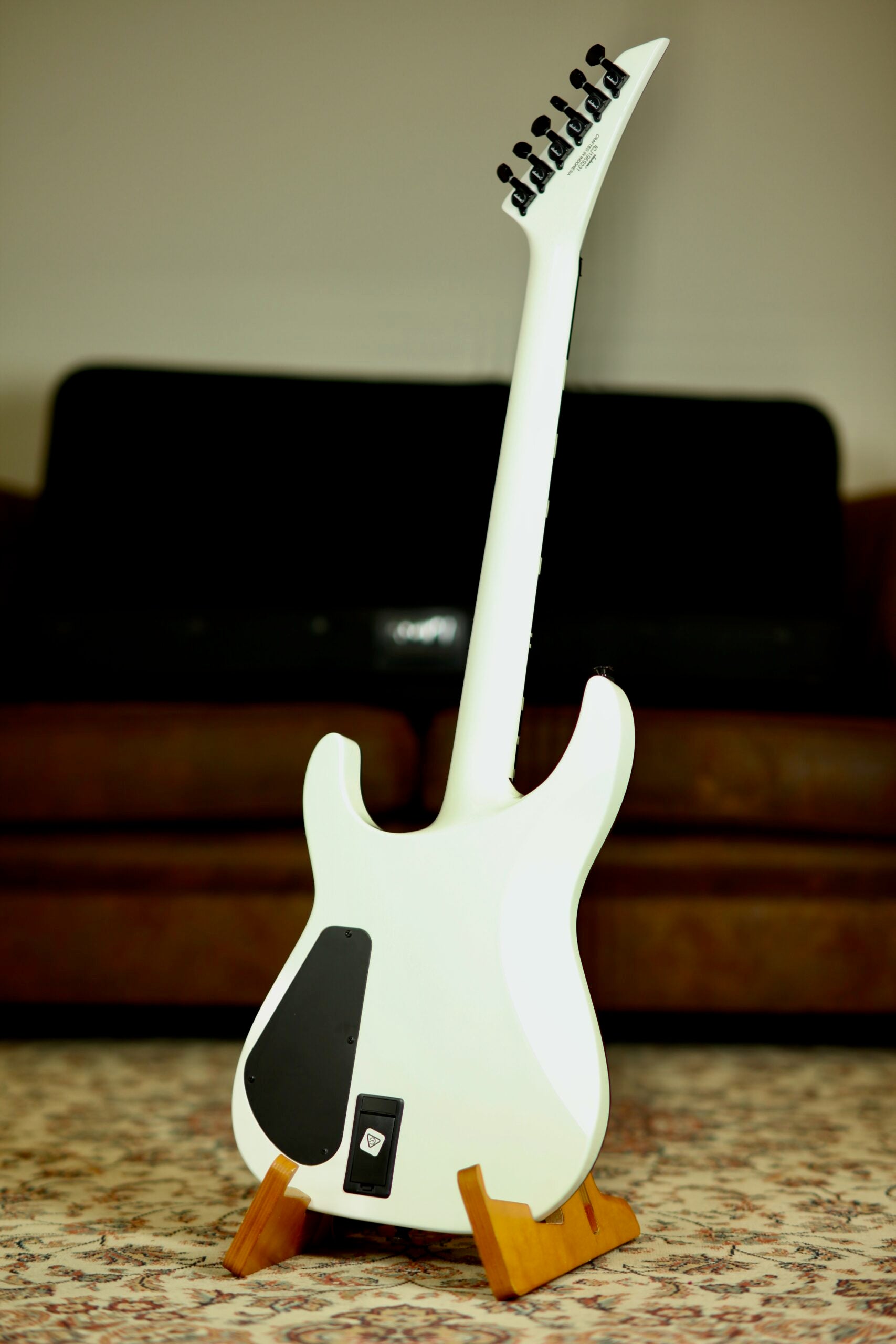 Jackson Pro Signature Mick Thomson Soloist | Arctic White