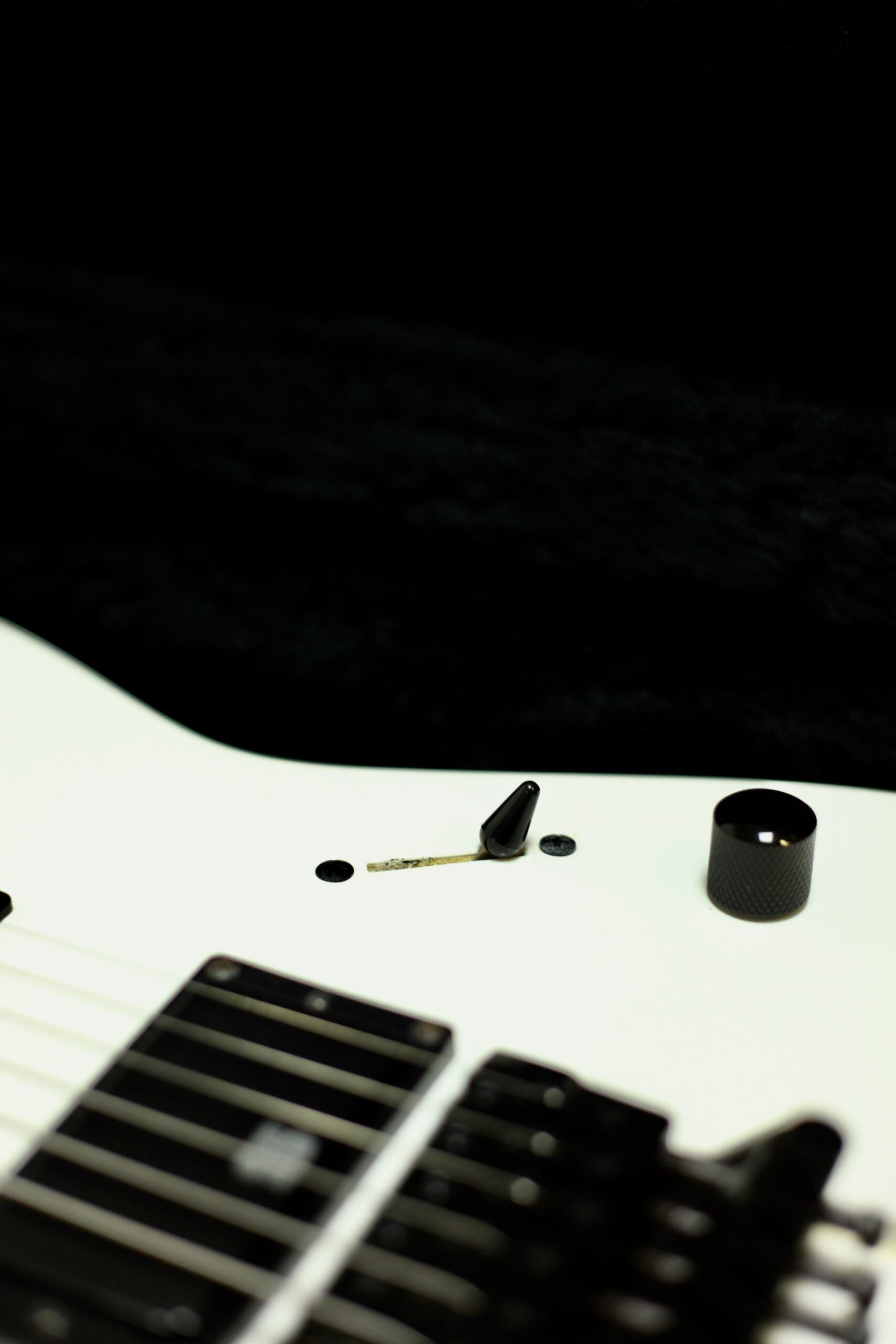 Jackson Pro Signature Mick Thomson Soloist | Arctic White