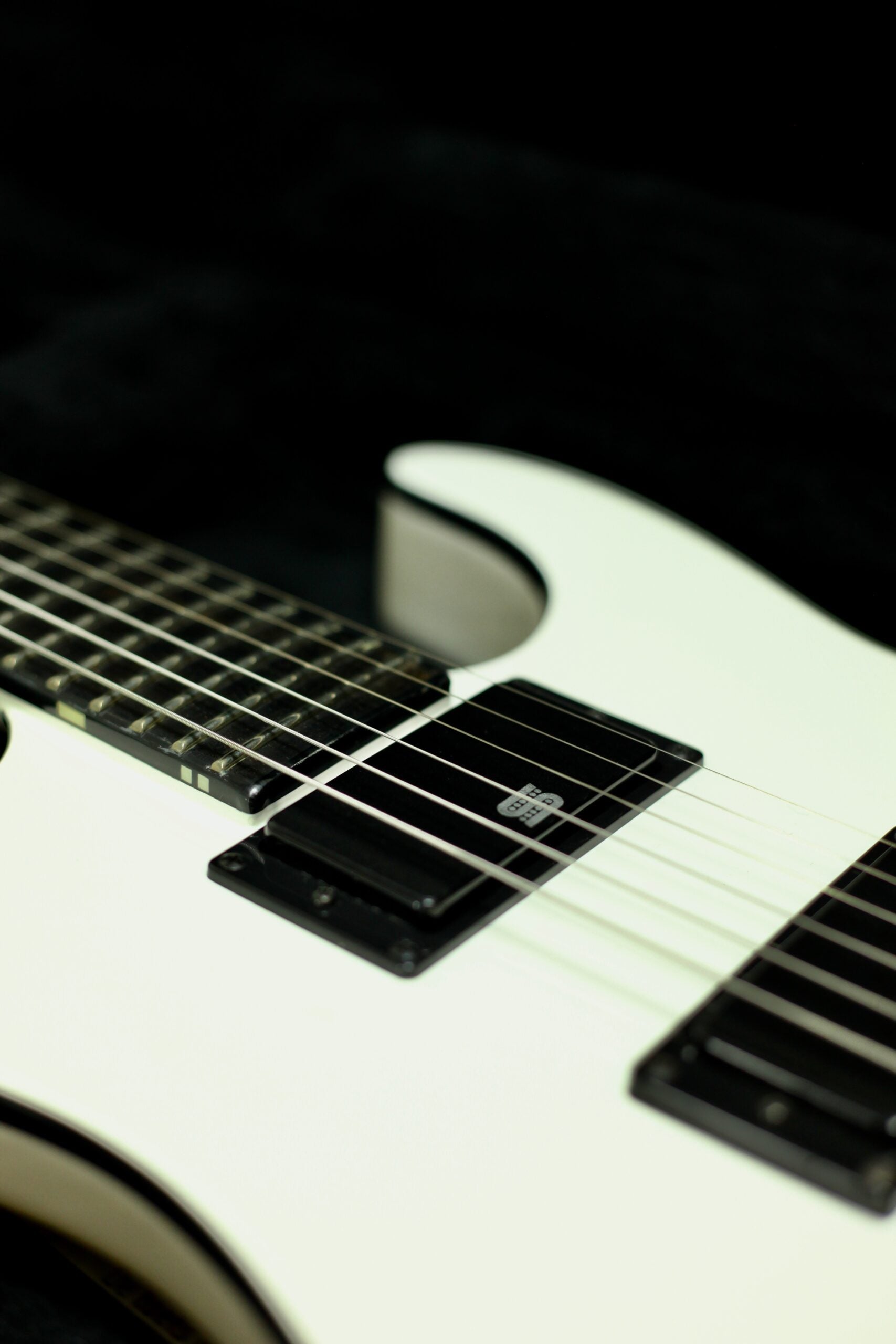 Jackson Pro Signature Mick Thomson Soloist | Arctic White