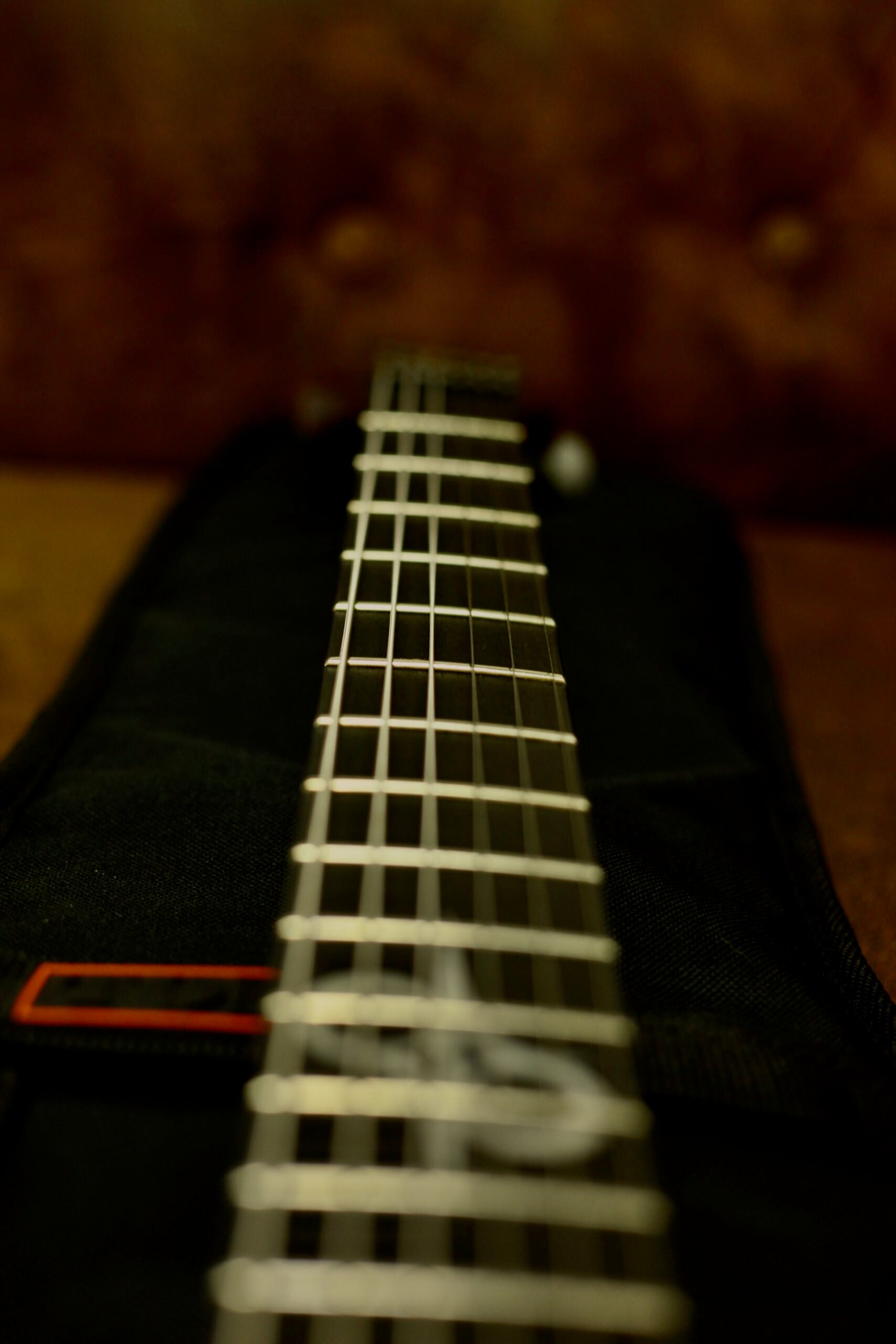 Solar Baritone A2.6D-29+ | Aged Natural Matte