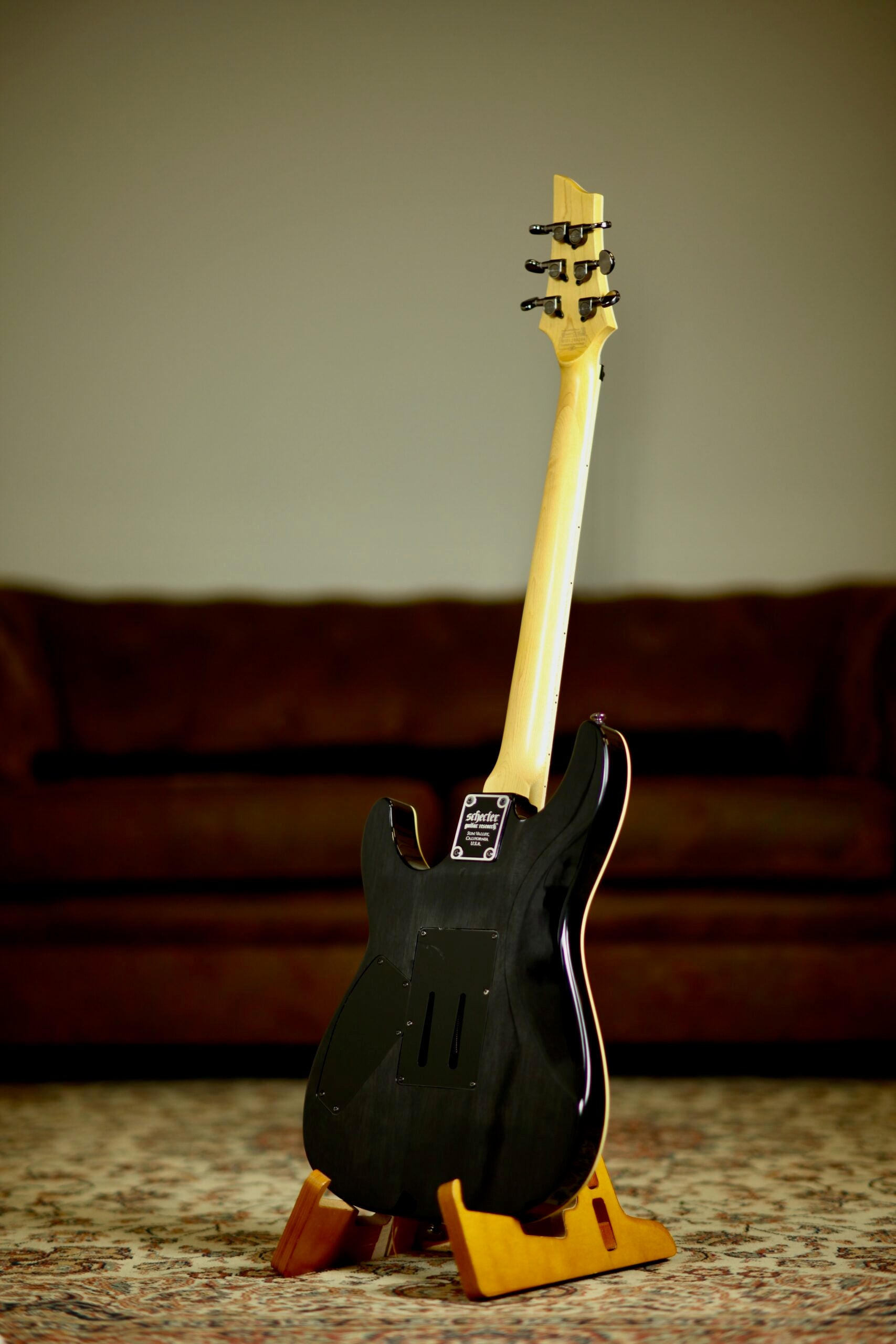 Schecter Omen Extreme 6 Floyd Rose | See Thru Black