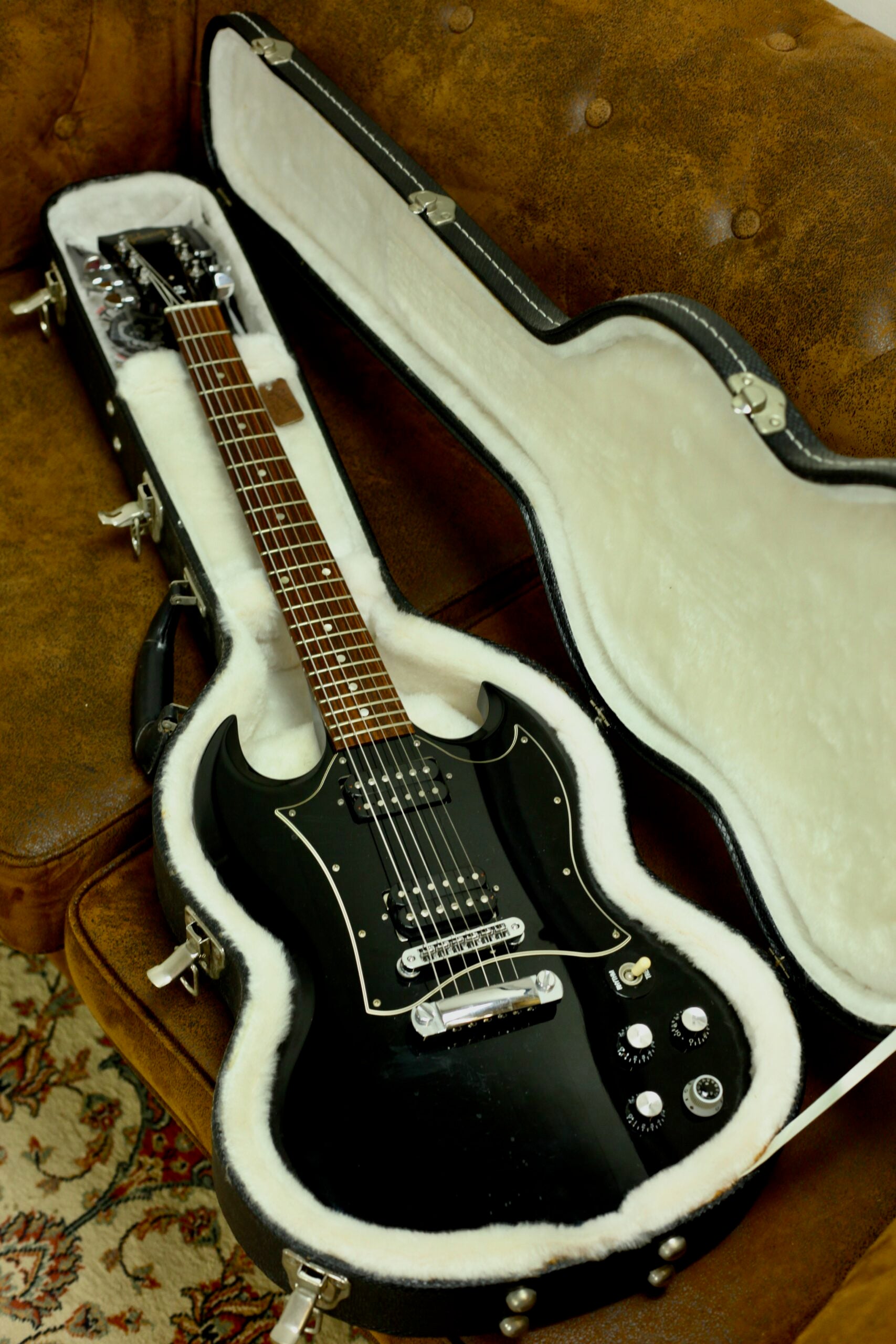 SG Special 2009 | Ebony