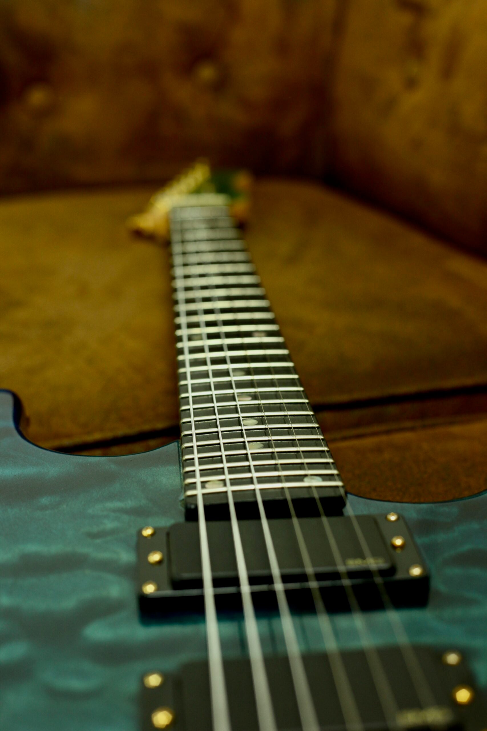 Valley Arts Custom Pro QM | Aqua Burst