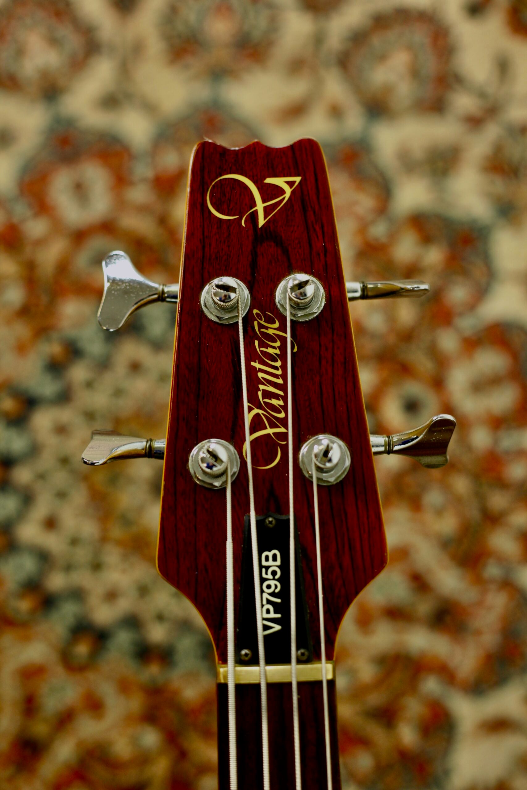 Vantage VP795B 1980/1982 Set Neck | Dark Walnutd