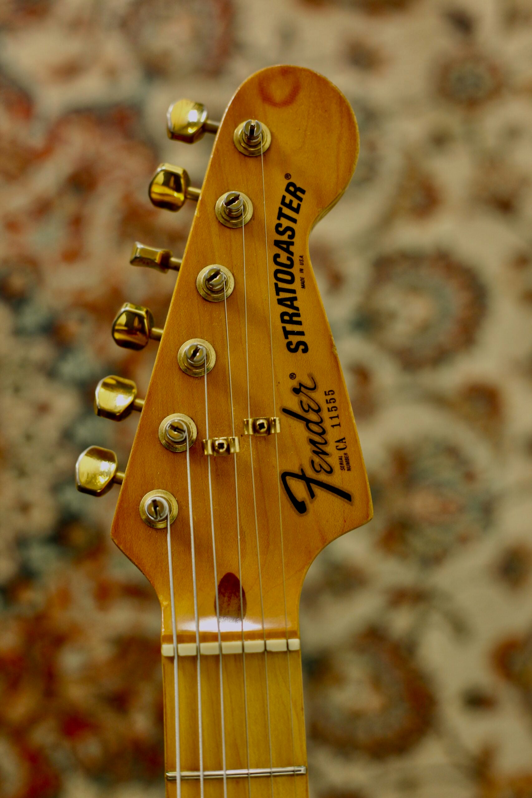 Fender Dan Smith Stratocaster 1981 | Gold Refinished
