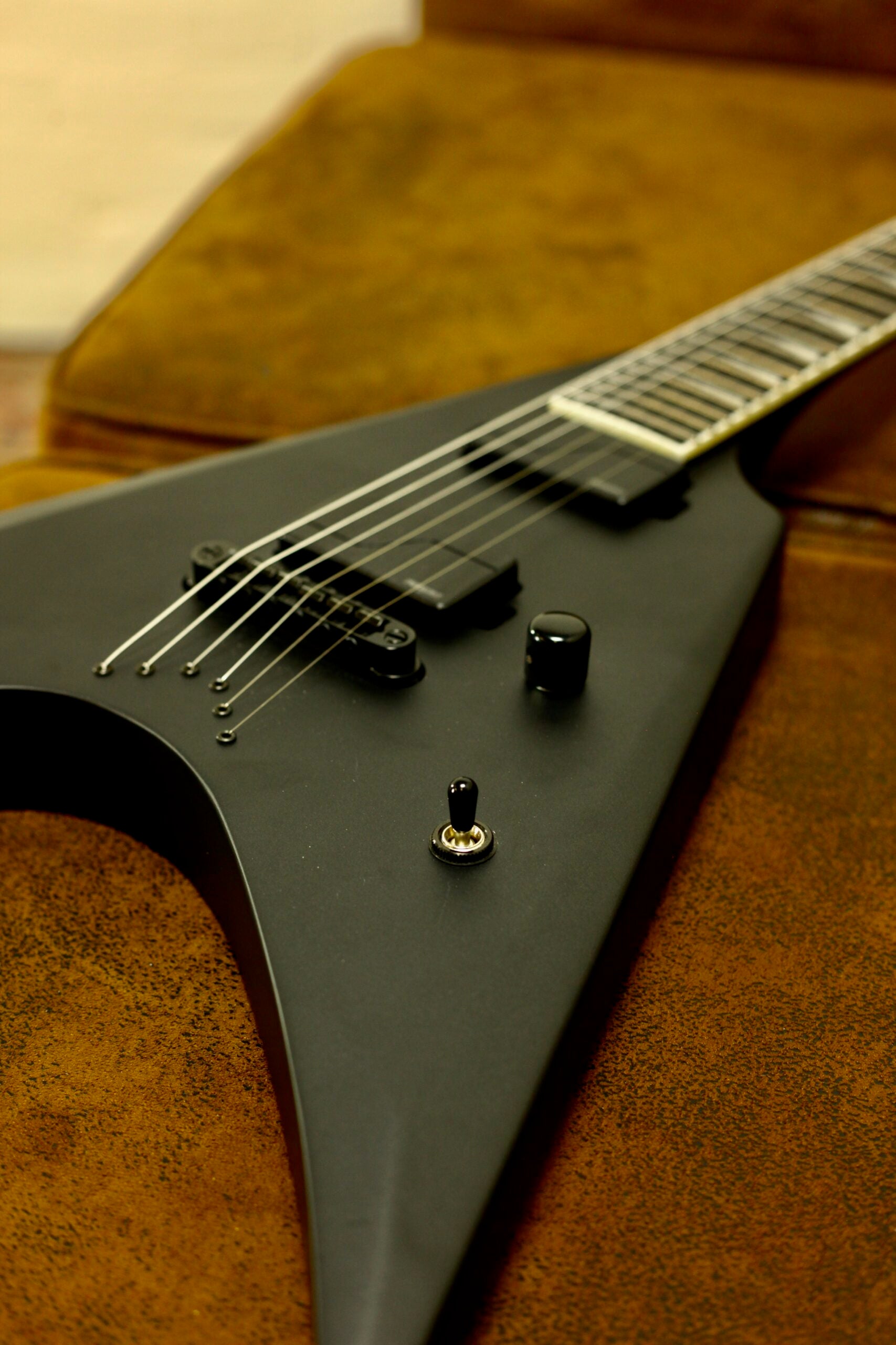 Esp Ltd Arrow 1000NT 2024 | Charcoal Metallic Satin