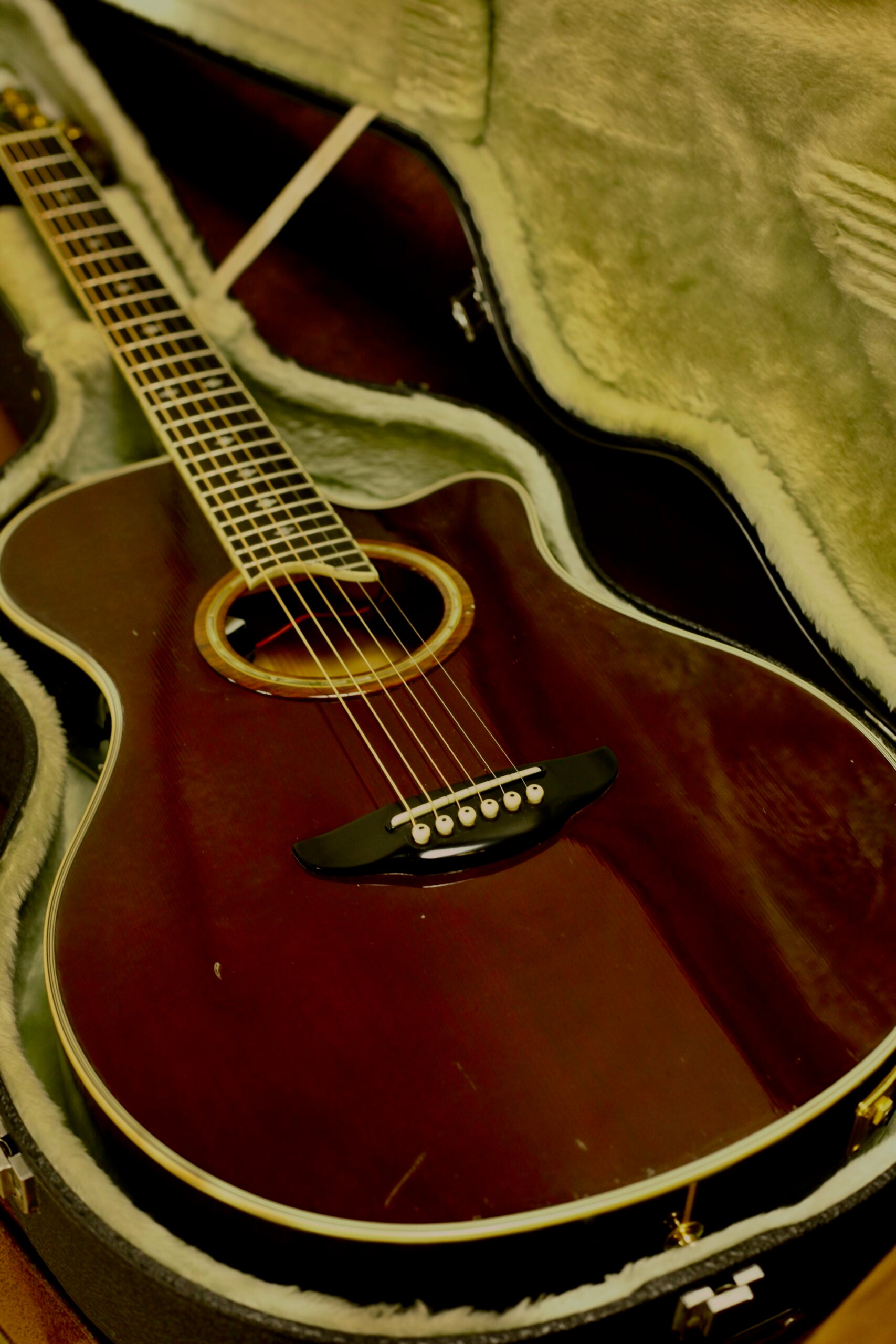 Yamaha APX 10 1989 | Cherry Sunburst – GitaarBarbaar B.V.