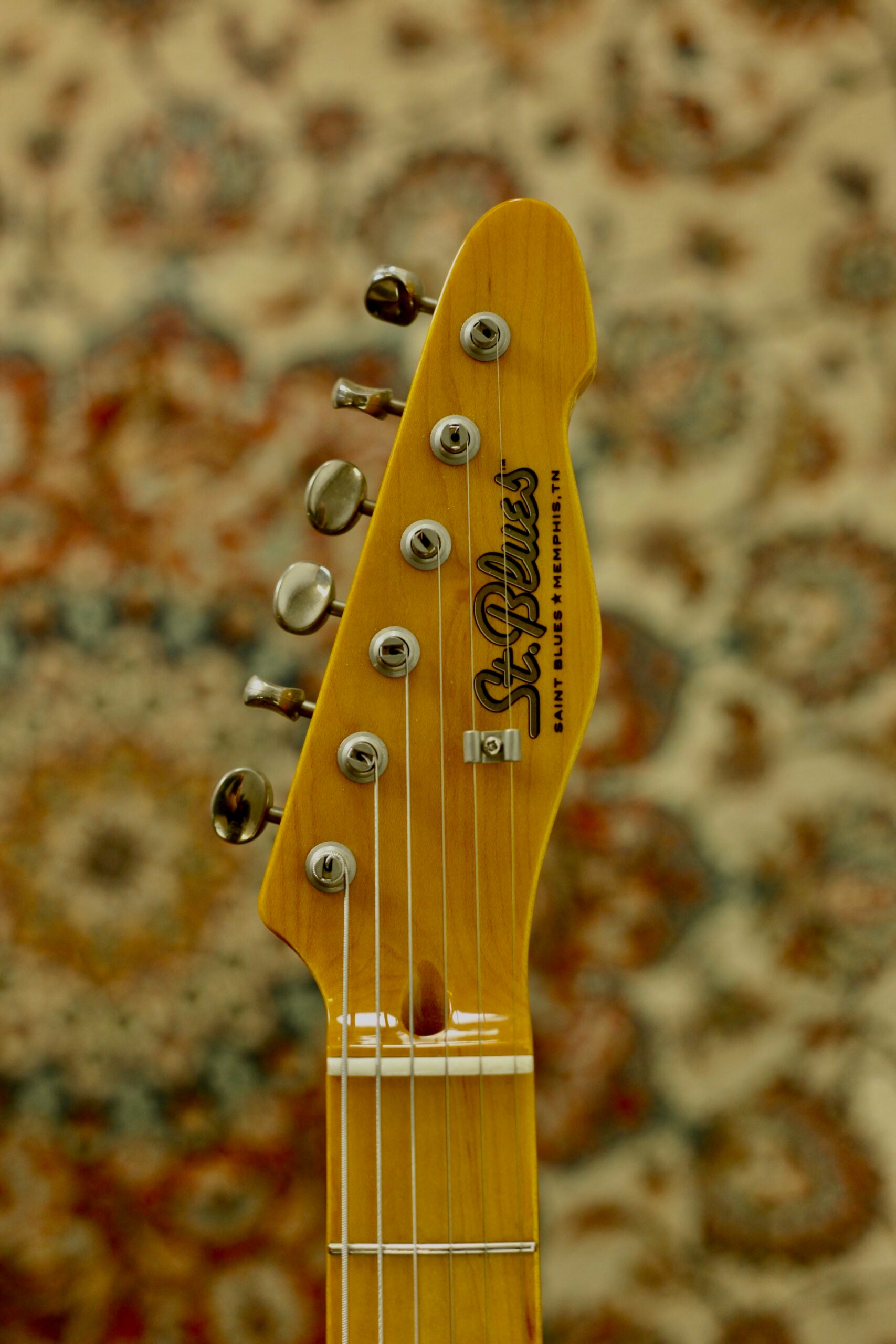 St Blues 61 South | Sunburst