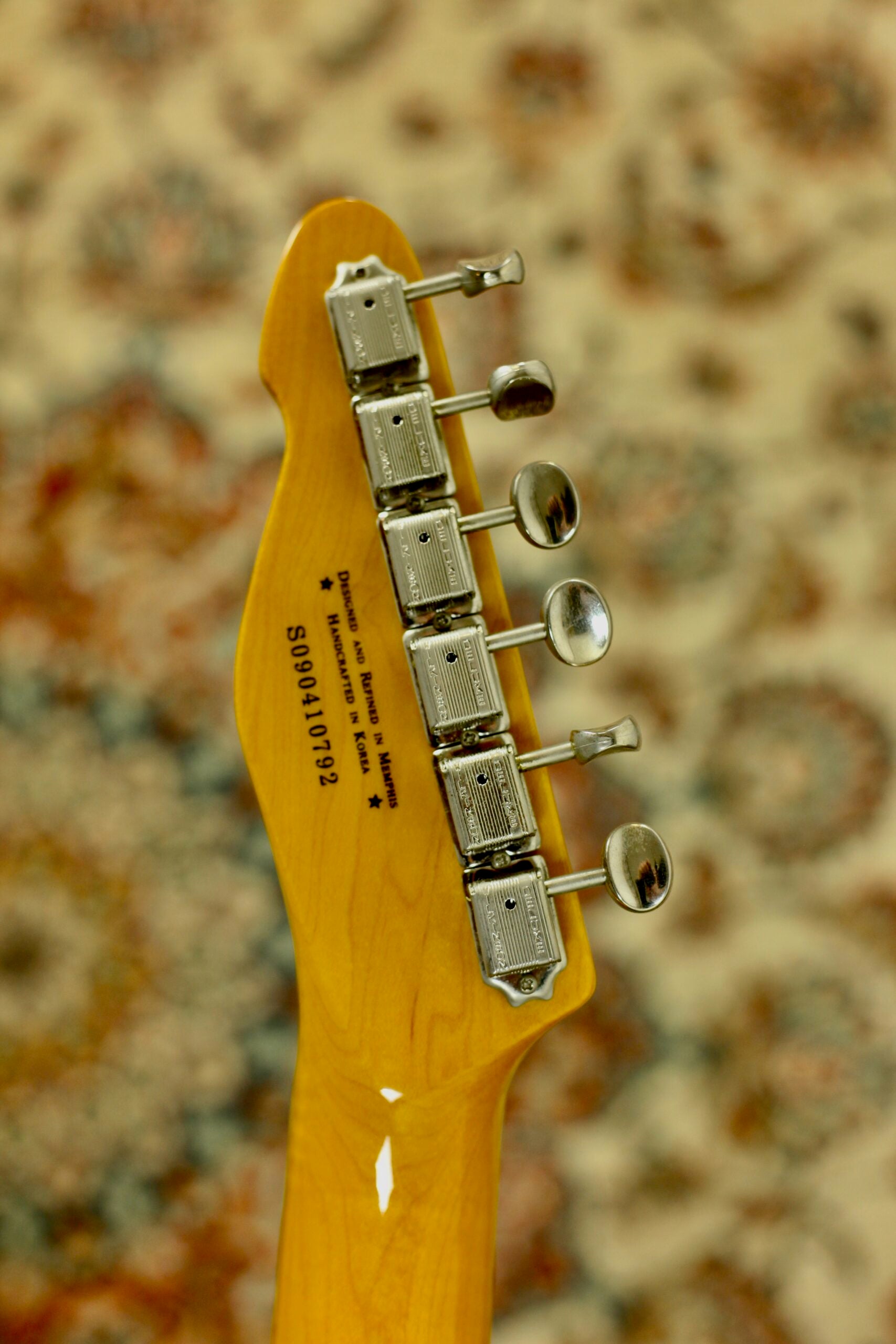 St Blues 61 South | Sunburst