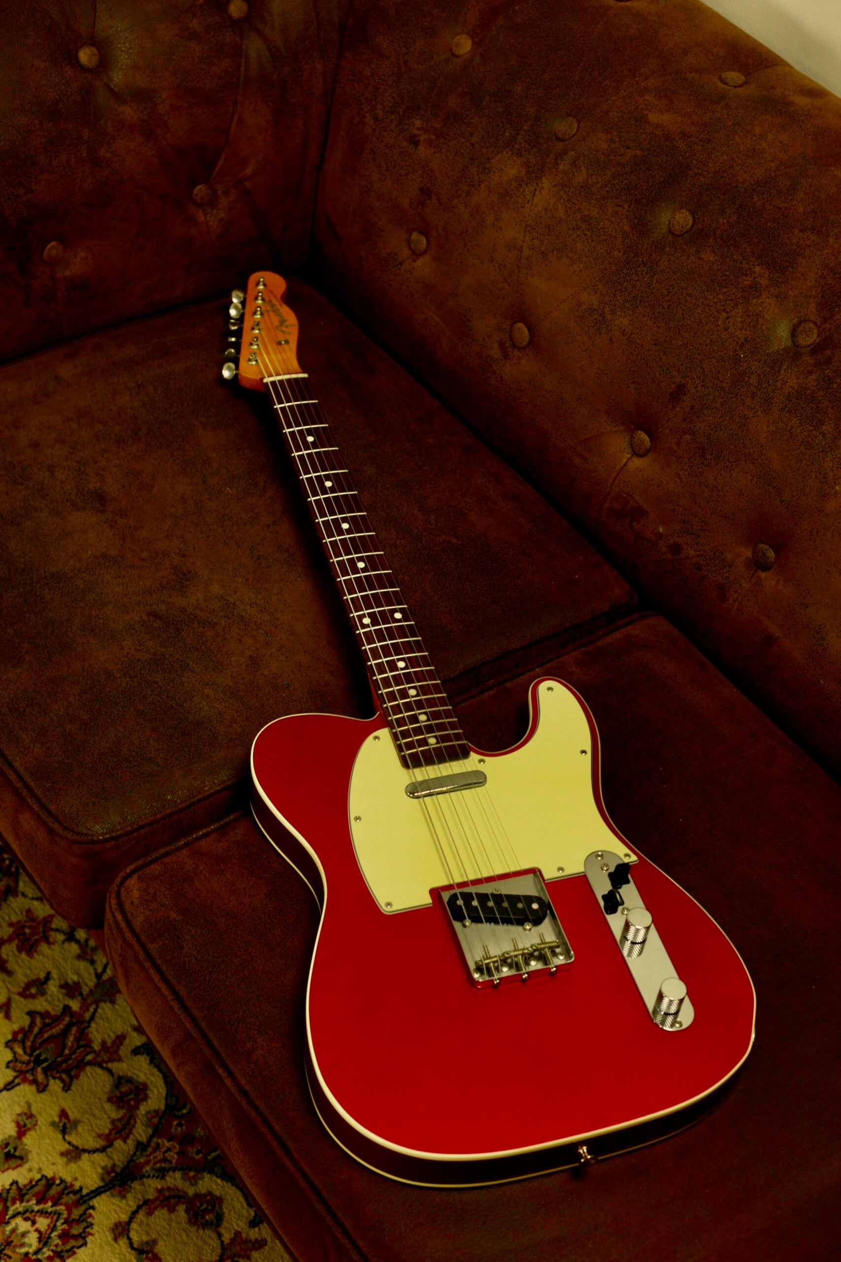 Fender MIJ Hybrid '60s Telecaster 2018 | Candy Apple Red