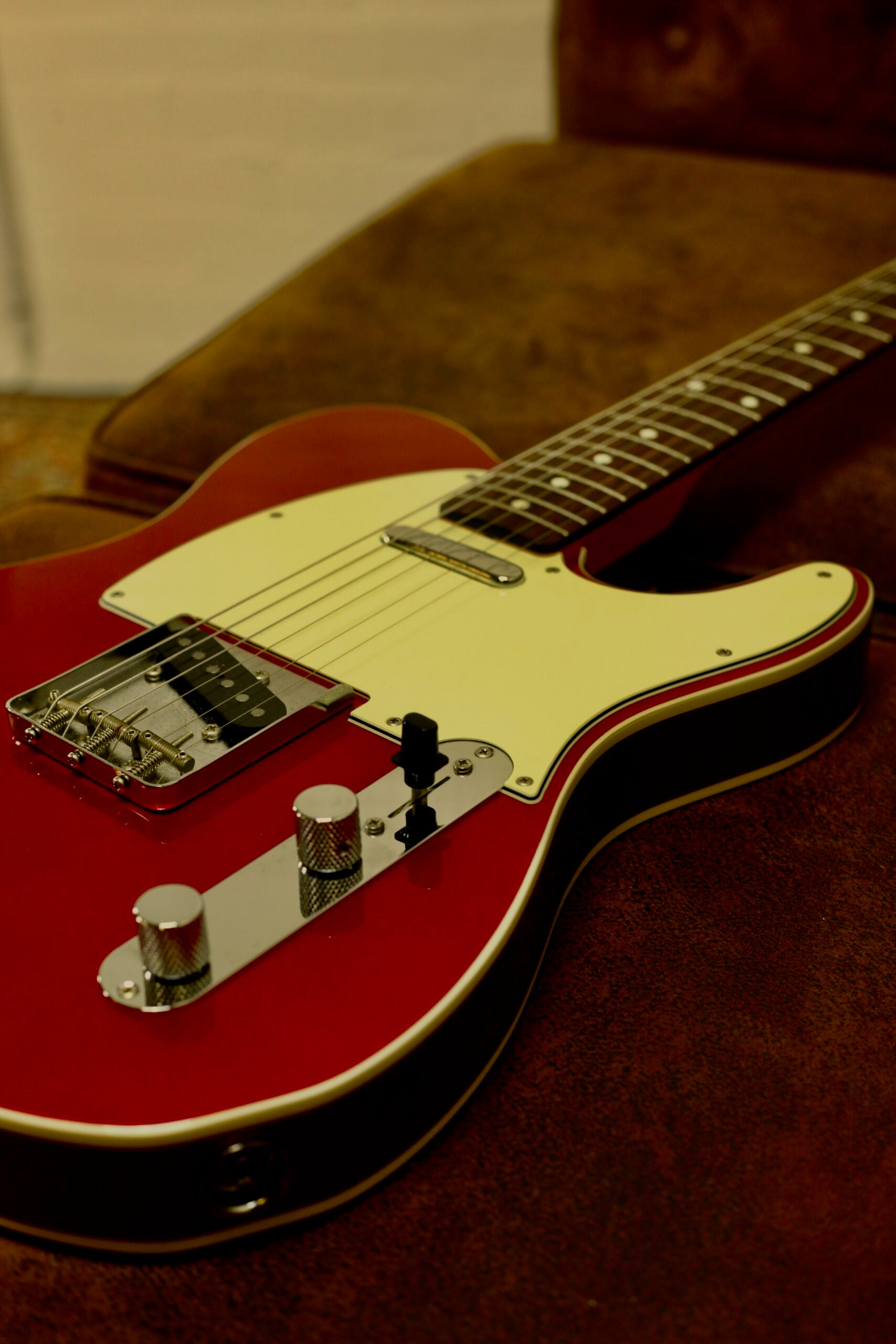 Fender MIJ Hybrid '60s Telecaster 2018 | Candy Apple Red