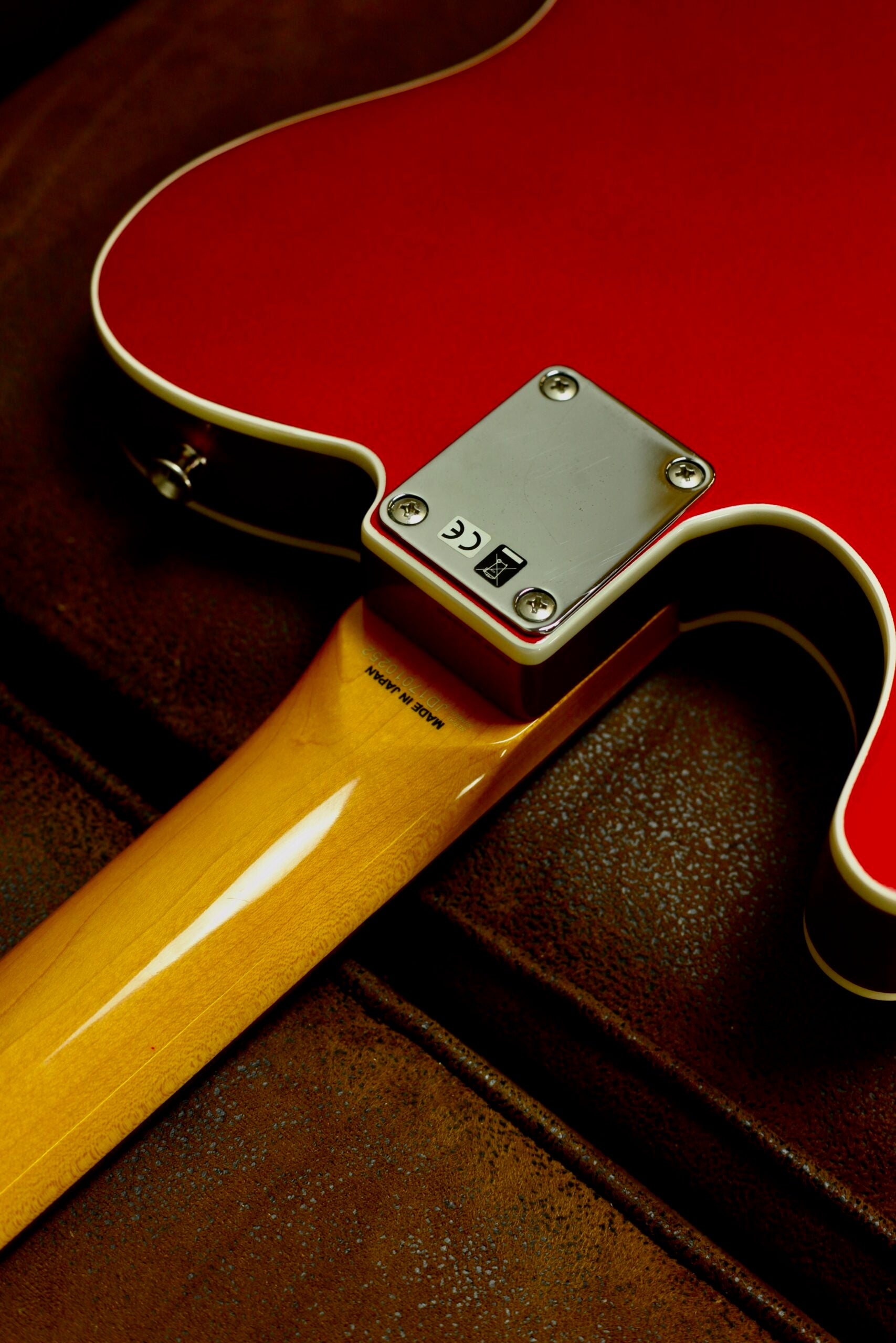 Fender MIJ Hybrid '60s Telecaster 2018 | Candy Apple Red