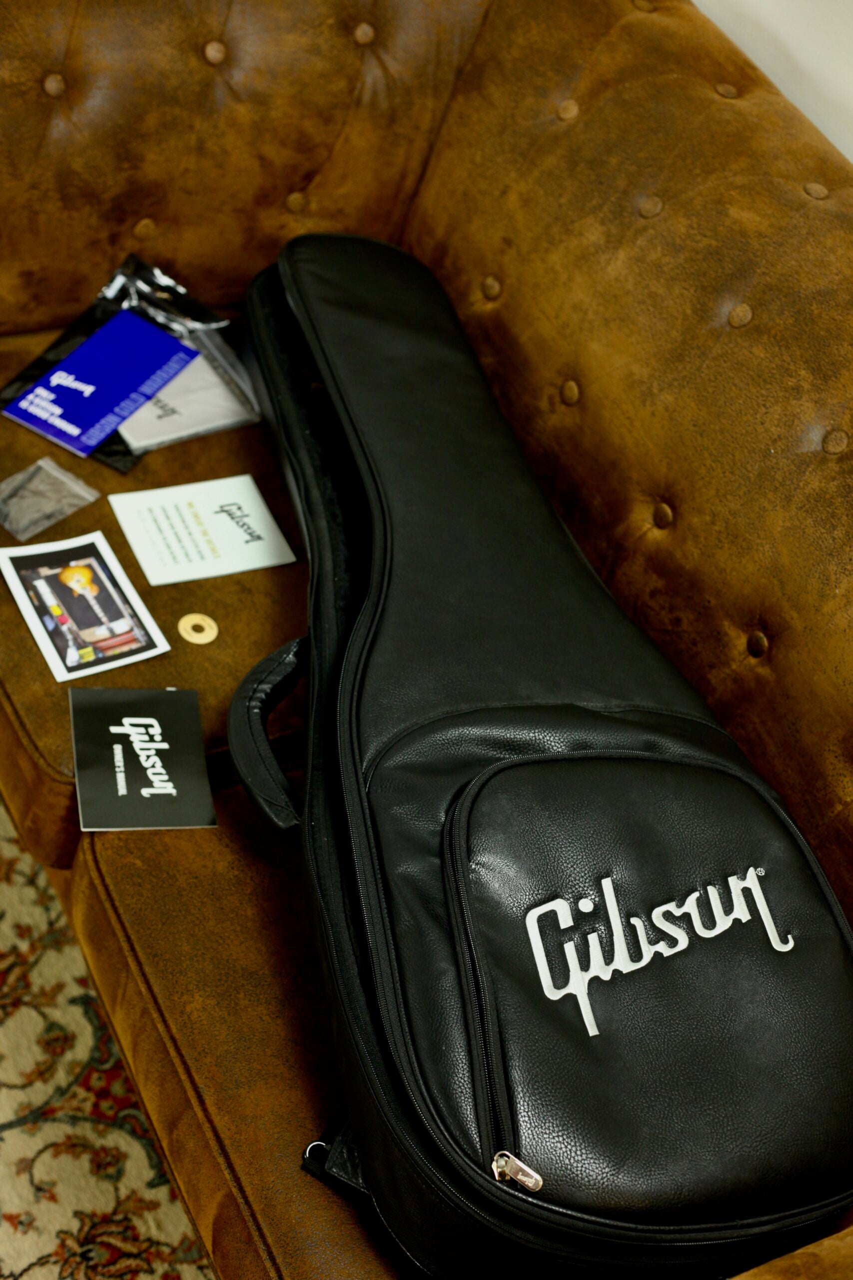 Gibson Les Paul Tribute 2022 | Satin Honeyburst