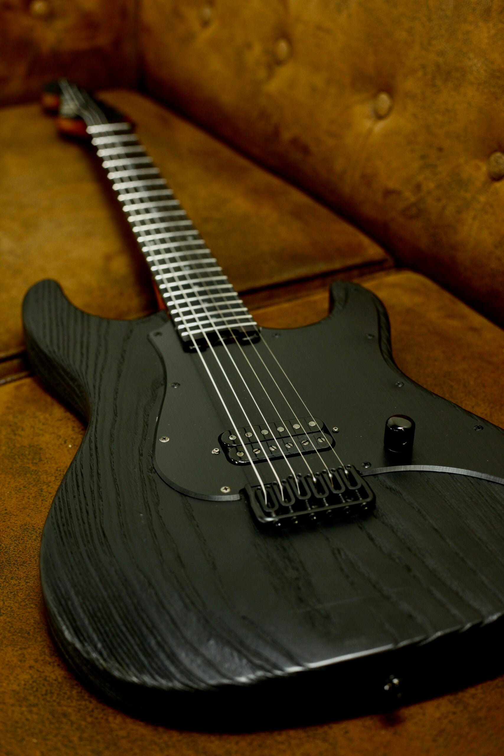 ESP LTD SN-1 HT | Black Blast