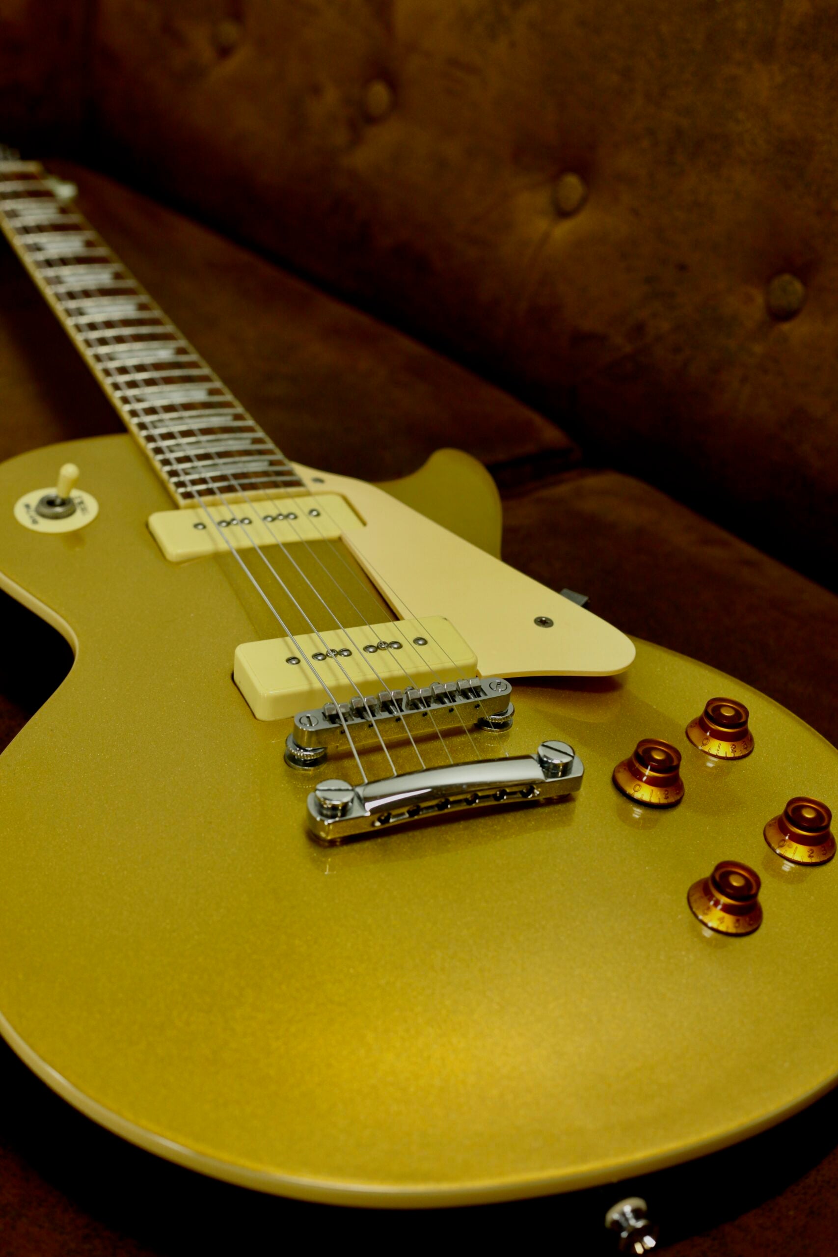 Tokai Love Rock P90 2009 | Goldtop