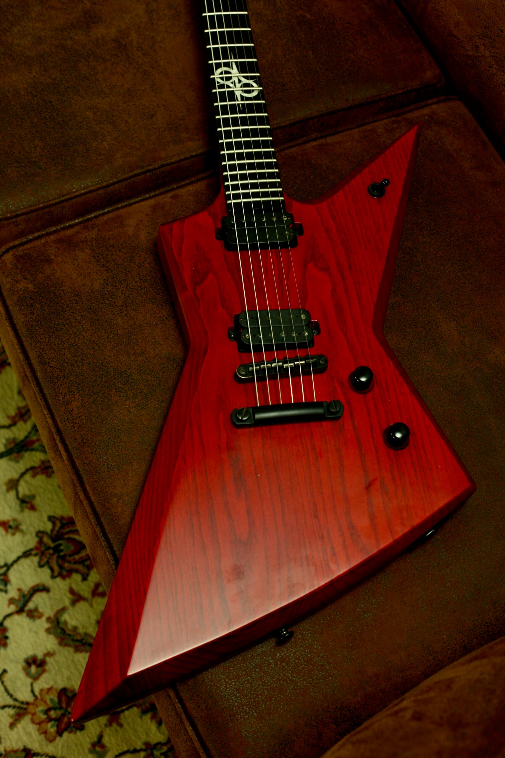Solar Guitars E2.6 TBR 2019 | Trans Blood Red Matte
