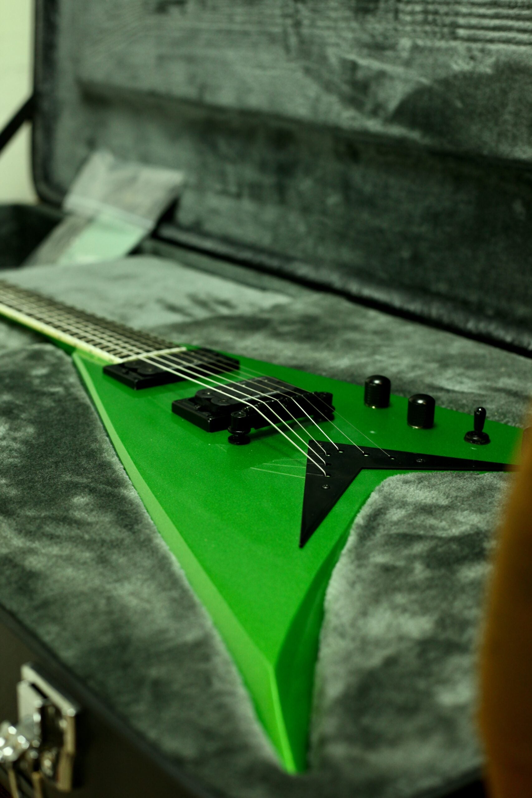 Kramer Vanguard Dave Mustaine Rest in Peace | Alien Tech Green