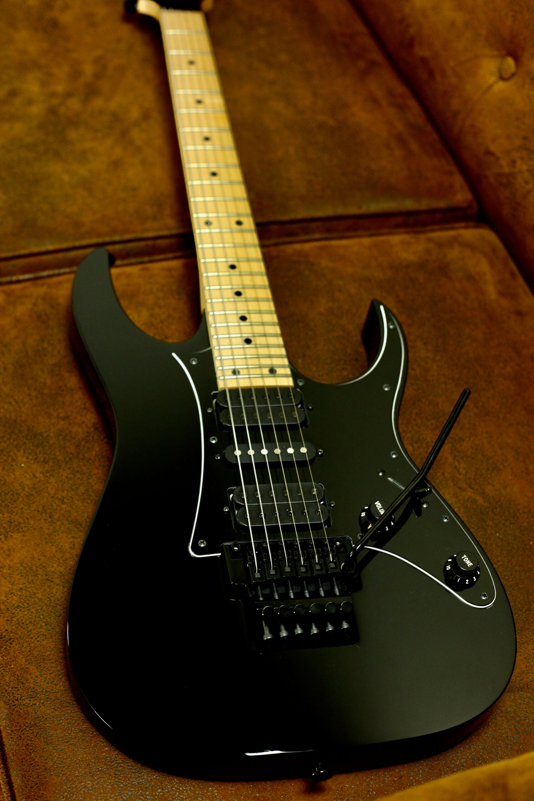 Ibanez Genesis MiJ RG550 2024  | Black