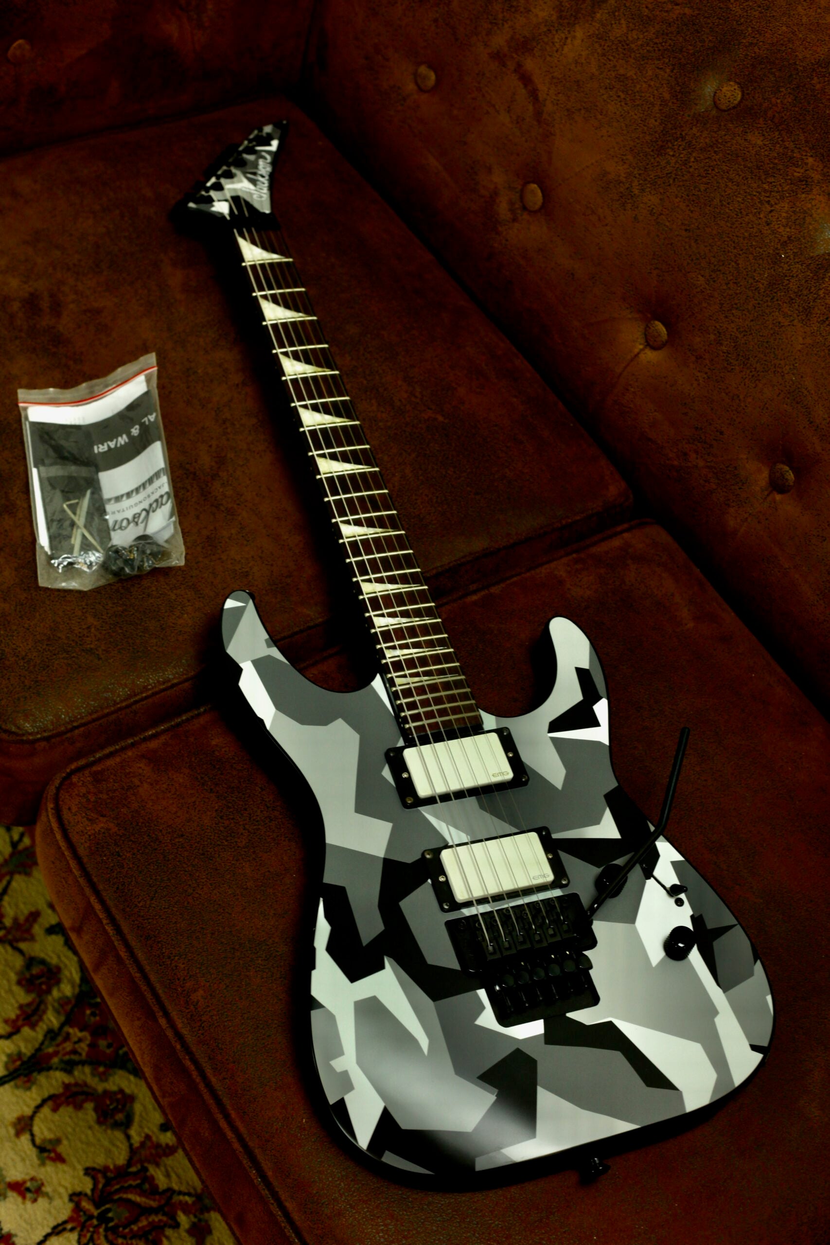 Jackson X Series Soloist SLX DX | Winter Camo