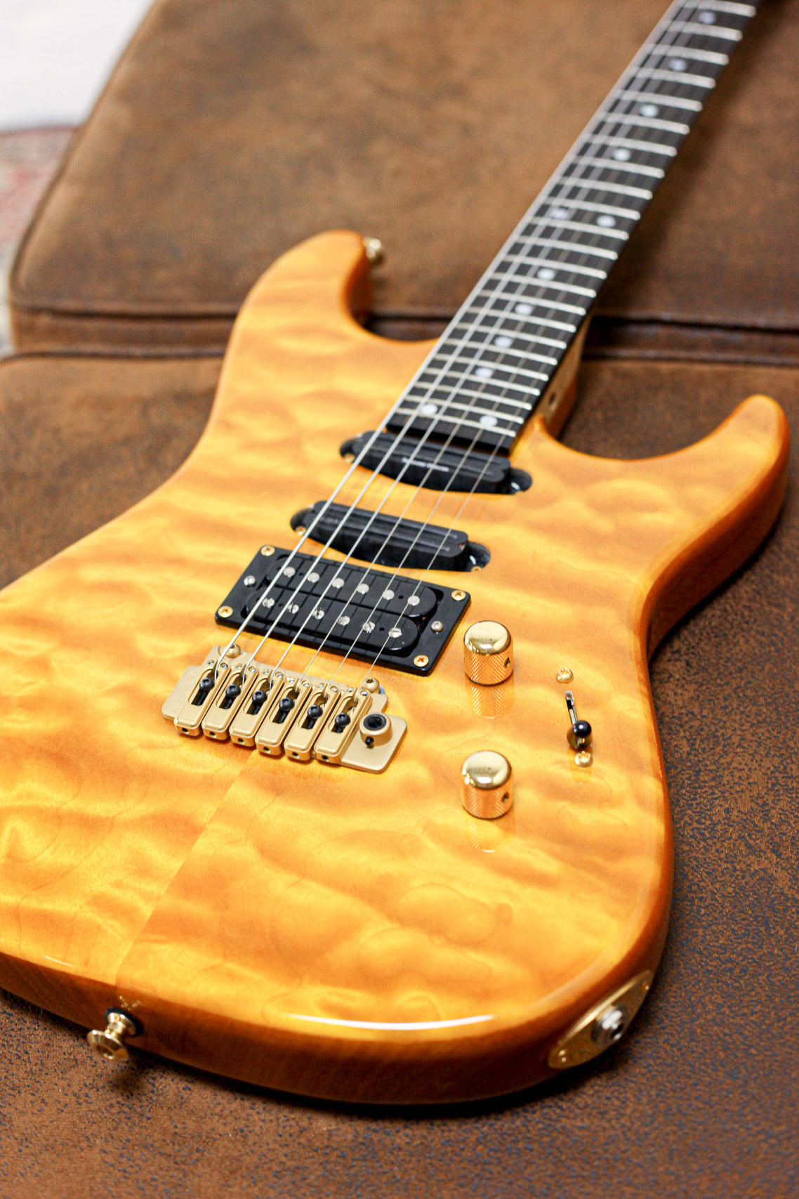 Valley Arts Custom PRO USA 1993 | Quilted Amber