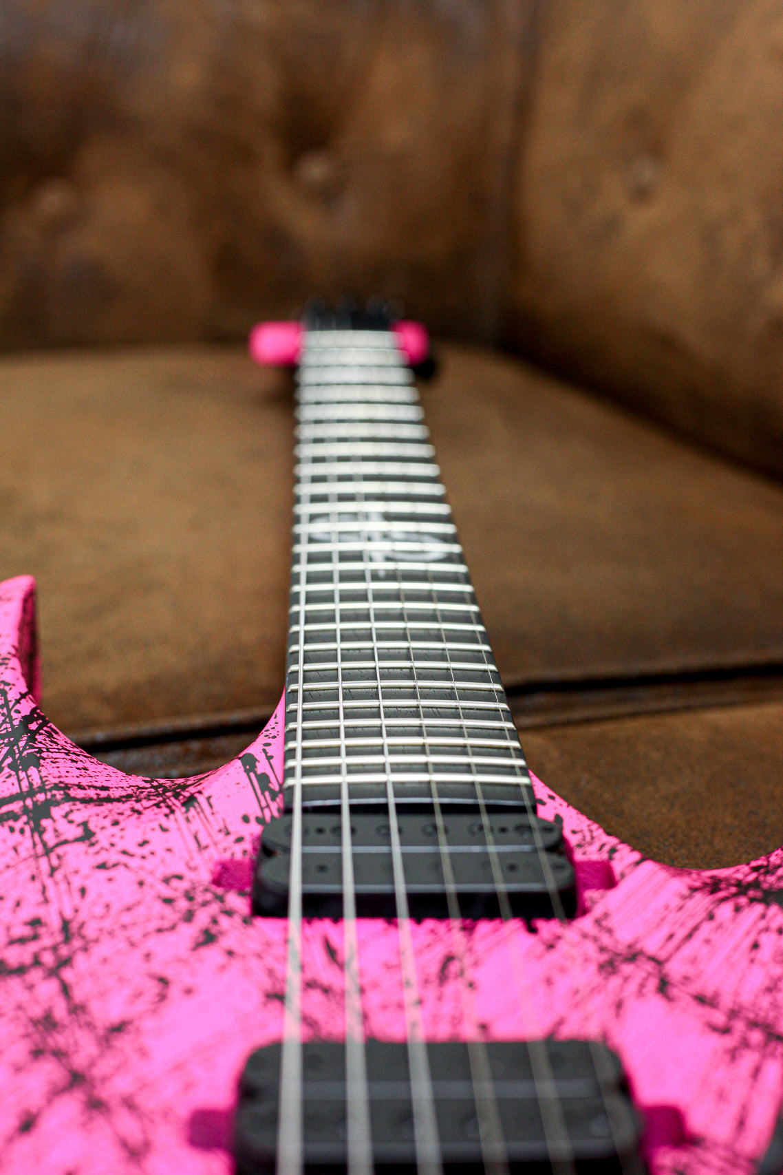 Solar A2.6FRPN Canibalismo | Pink Neon Matte
