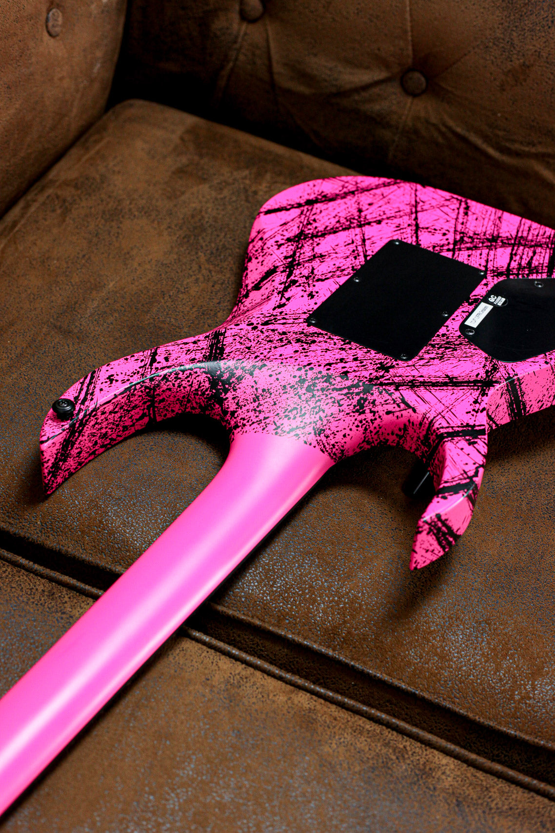 Solar A2.6FRPN Canibalismo | Pink Neon Matte