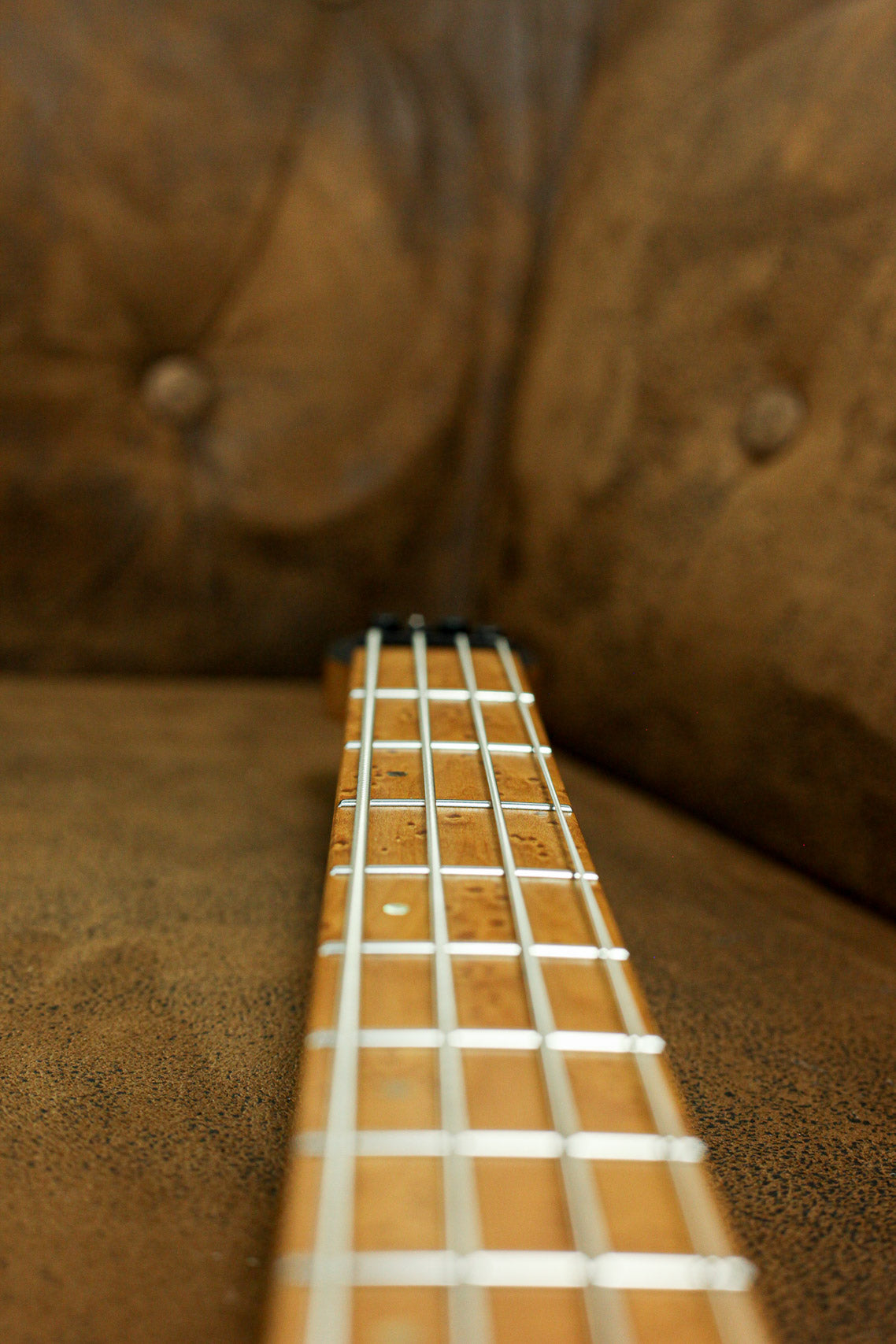 Ibanez EHB 1000 2021 | Pearl White Matte