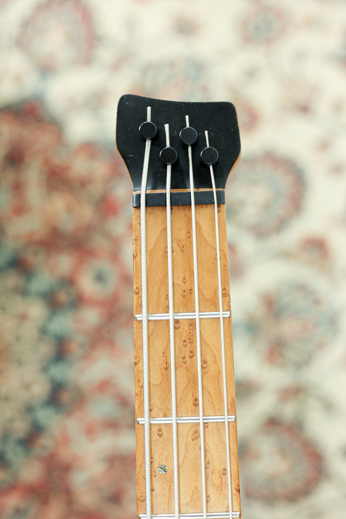 Ibanez EHB 1000 2021 | Pearl White Matte