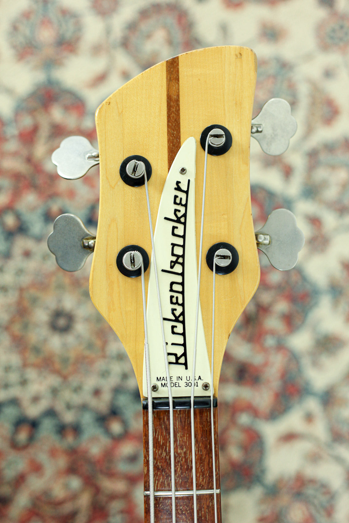 Rickenbacker 3001 USA 1976 | Jetglo