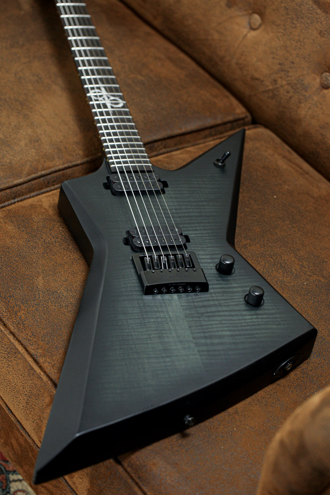 Solar E1.6 FBB Evertune | Flame Black Burst