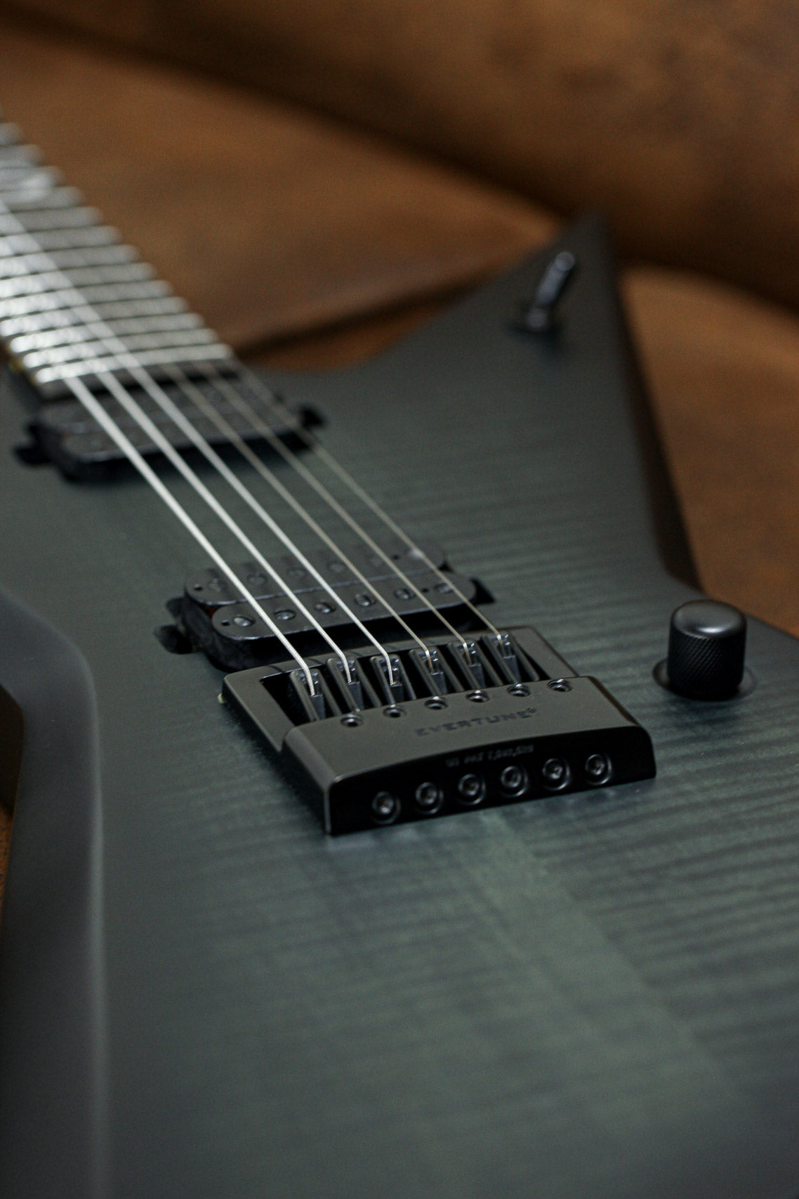 Solar E1.6 FBB Evertune | Flame Black Burst