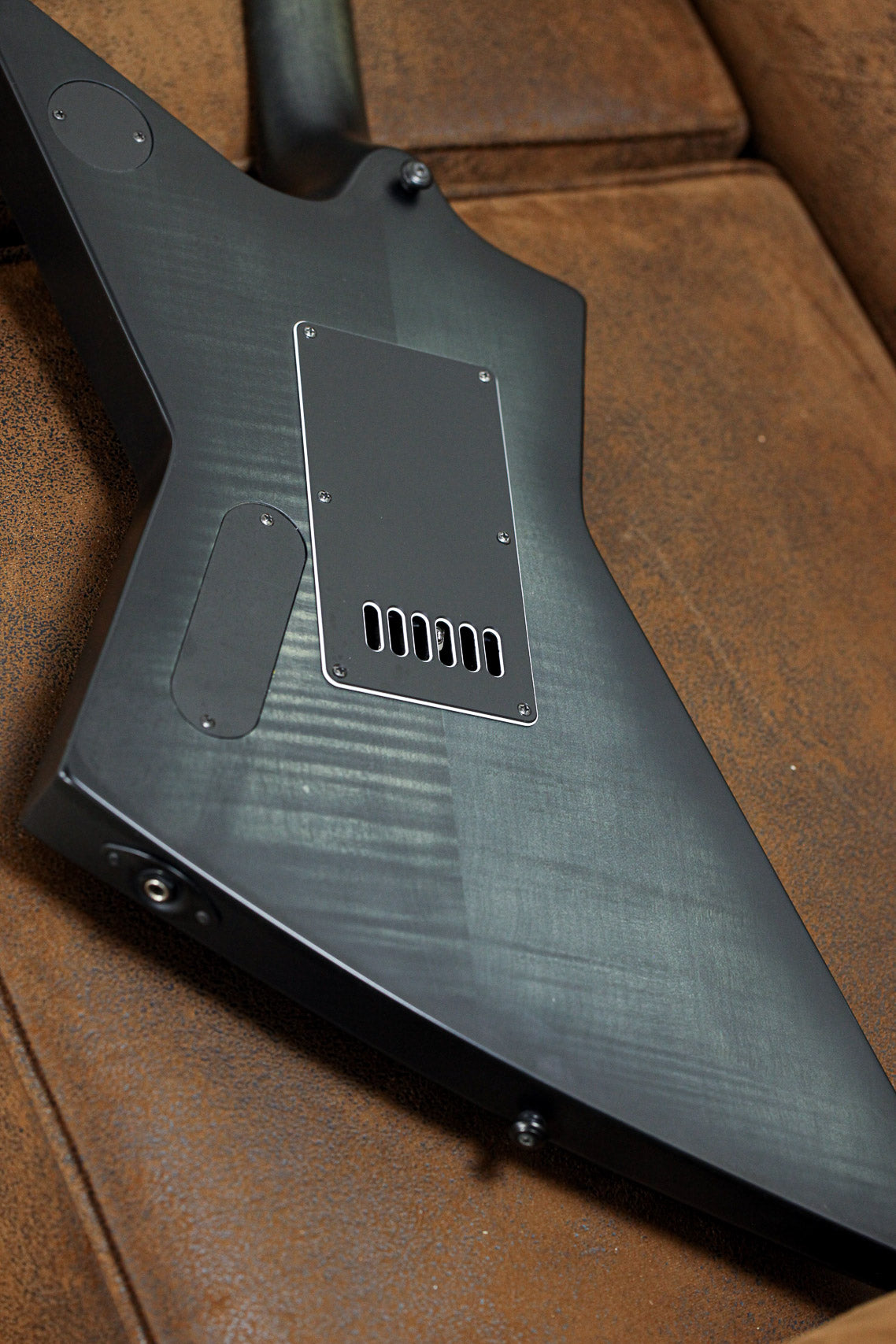 Solar E1.6 FBB Evertune | Flame Black Burst