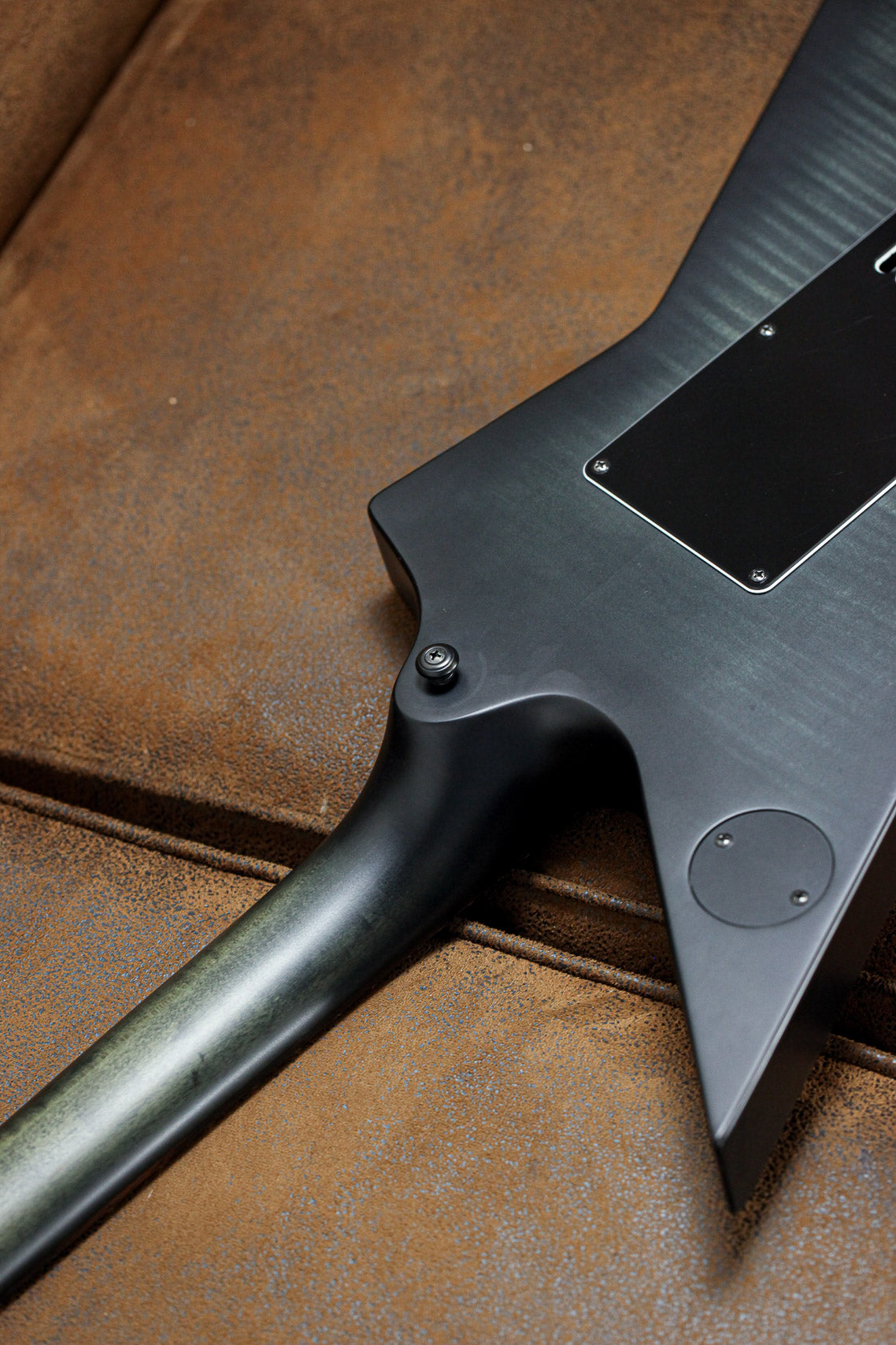 Solar E1.6 FBB Evertune | Flame Black Burst