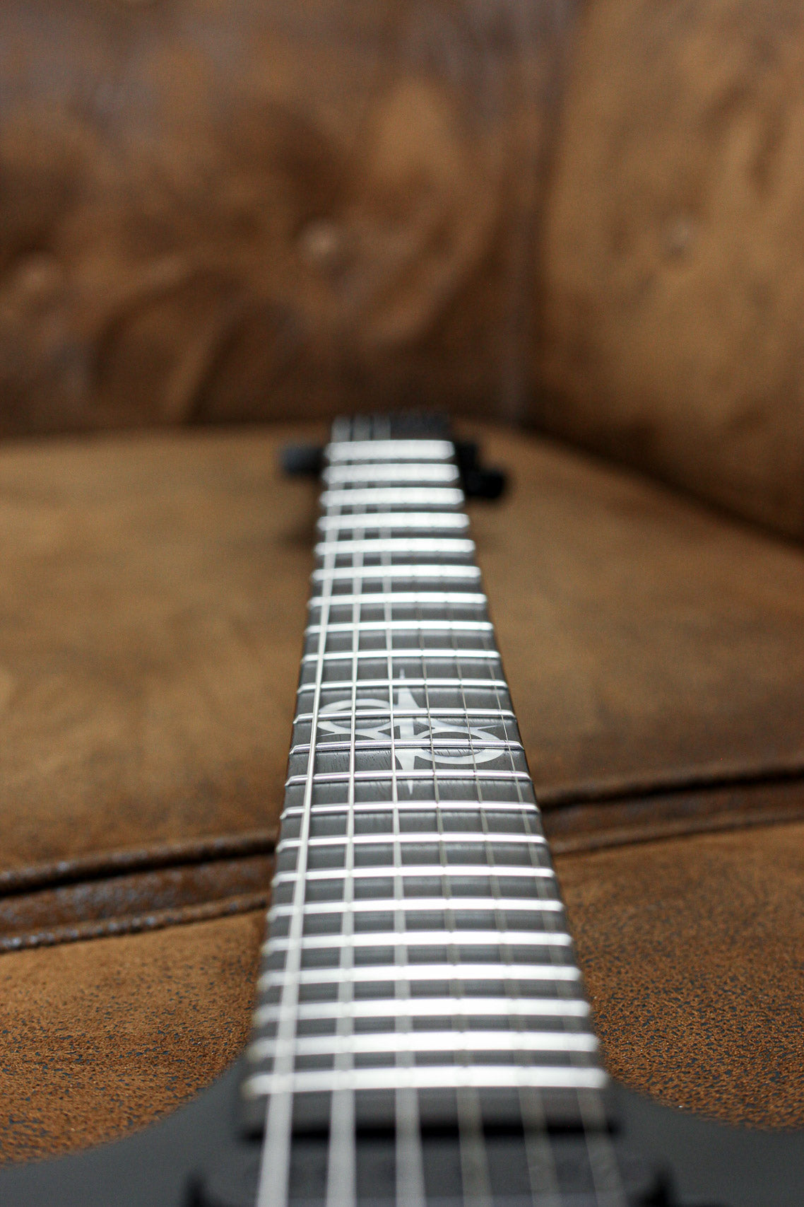 Solar E1.6 FBB Evertune | Flame Black Burst