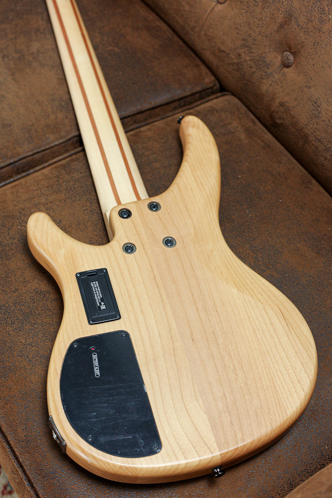 Yamaha TRBX605FM 2023 | Flamed Maple