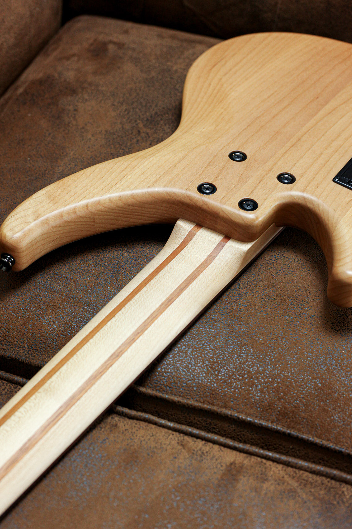 Yamaha TRBX605FM 2023 | Flamed Maple