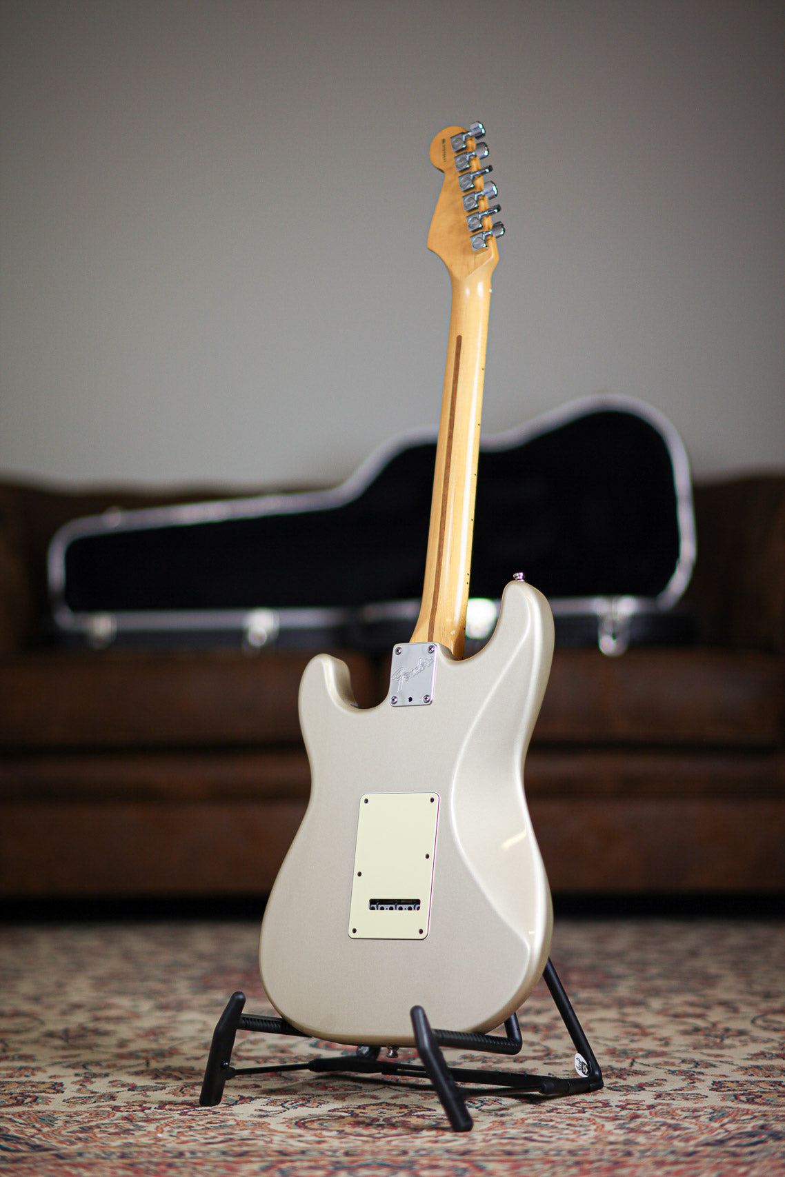 Fender Roadhouse Stratocaster 1997 | Inca Silver