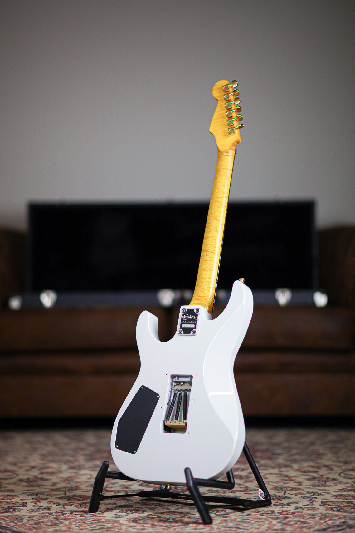 Kramer 1890 Pacer Custom 1 | Refinished Champagne Grey