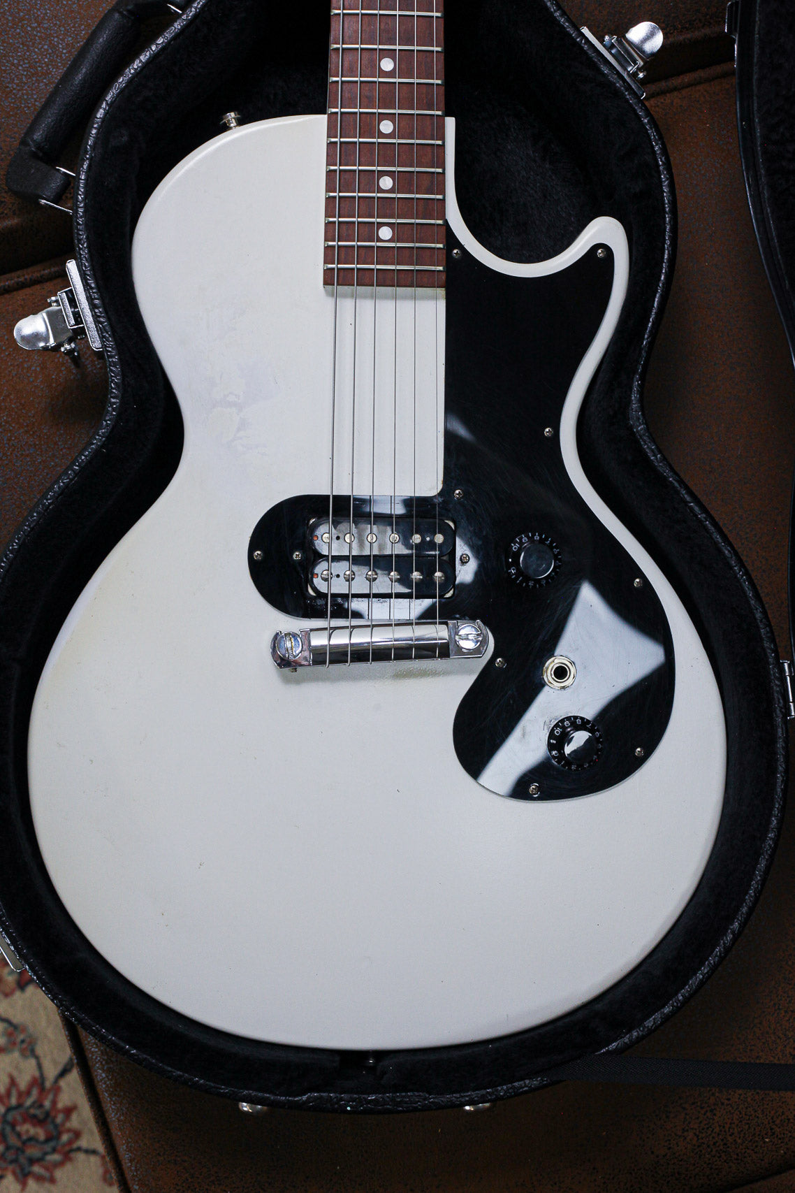 Gibson Melody Maker 2017 | WornWhite