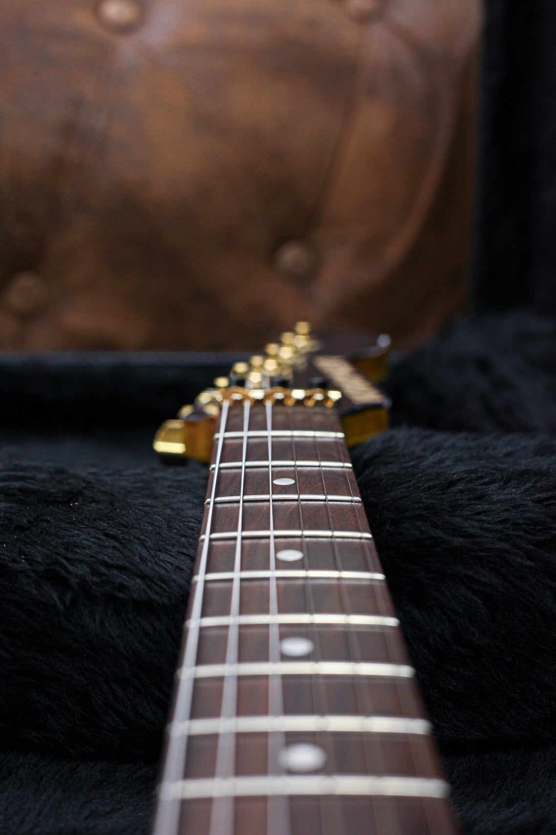 Kramer 1890 Pacer Custom 1 | Refinished Champagne Grey