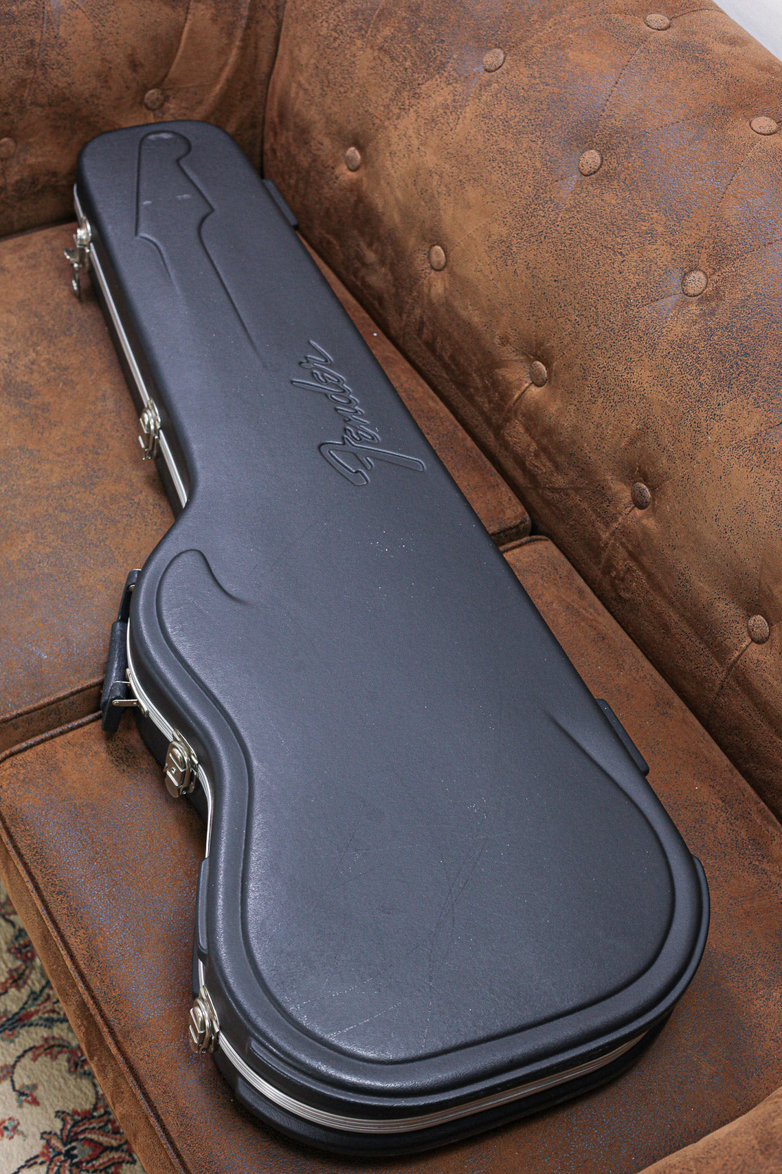 Fender Roadhouse Stratocaster 1997 | Inca Silver
