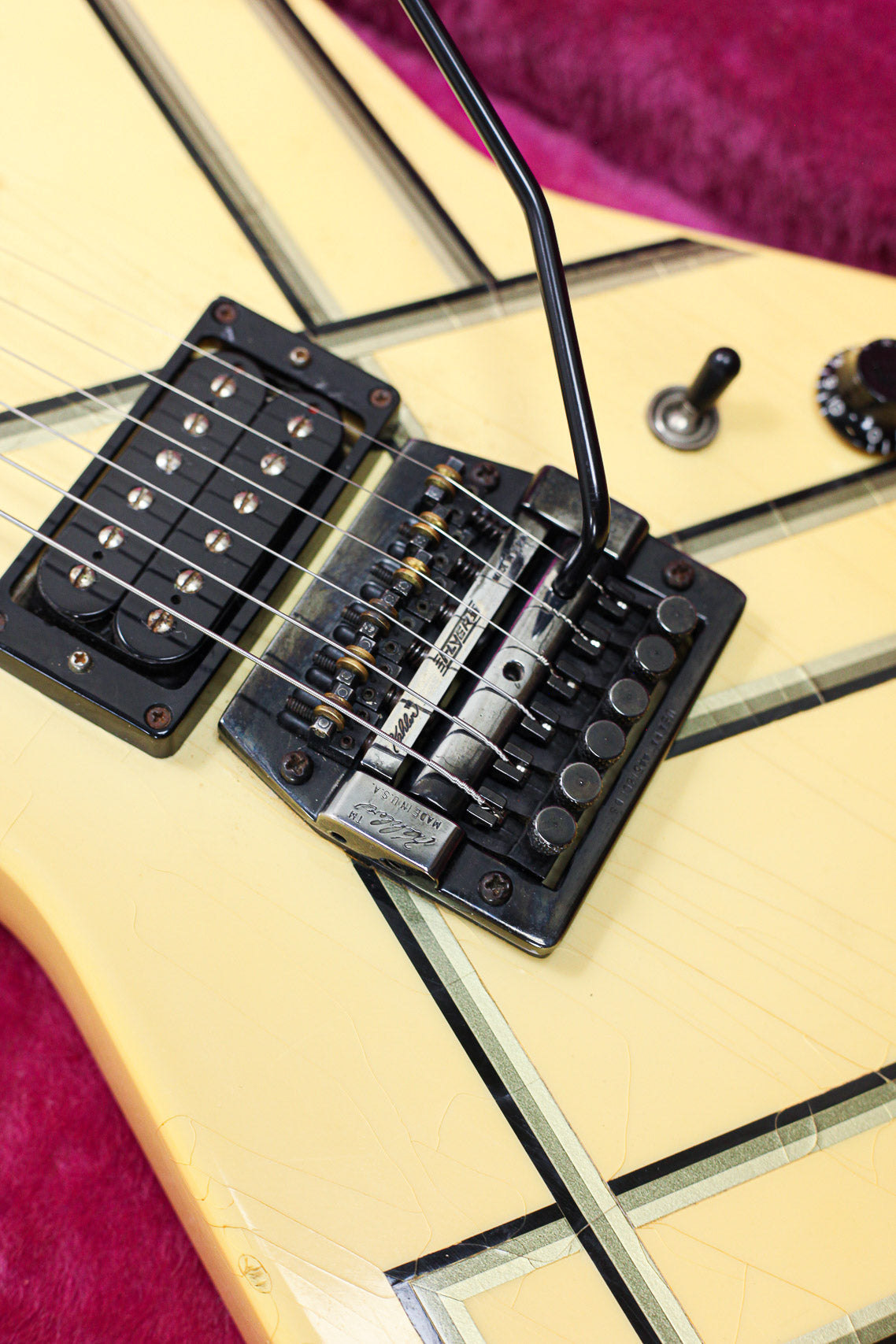 Gibson Explorer Designer Series 1985 | White Blue Stripes