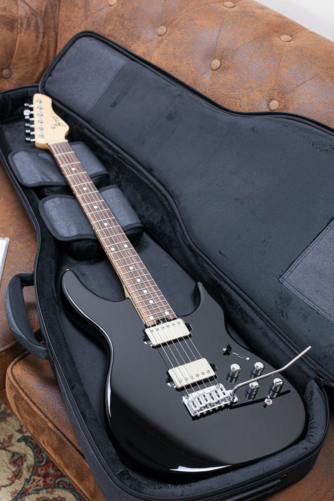 Boss Eurus GS-1 | Black Midi