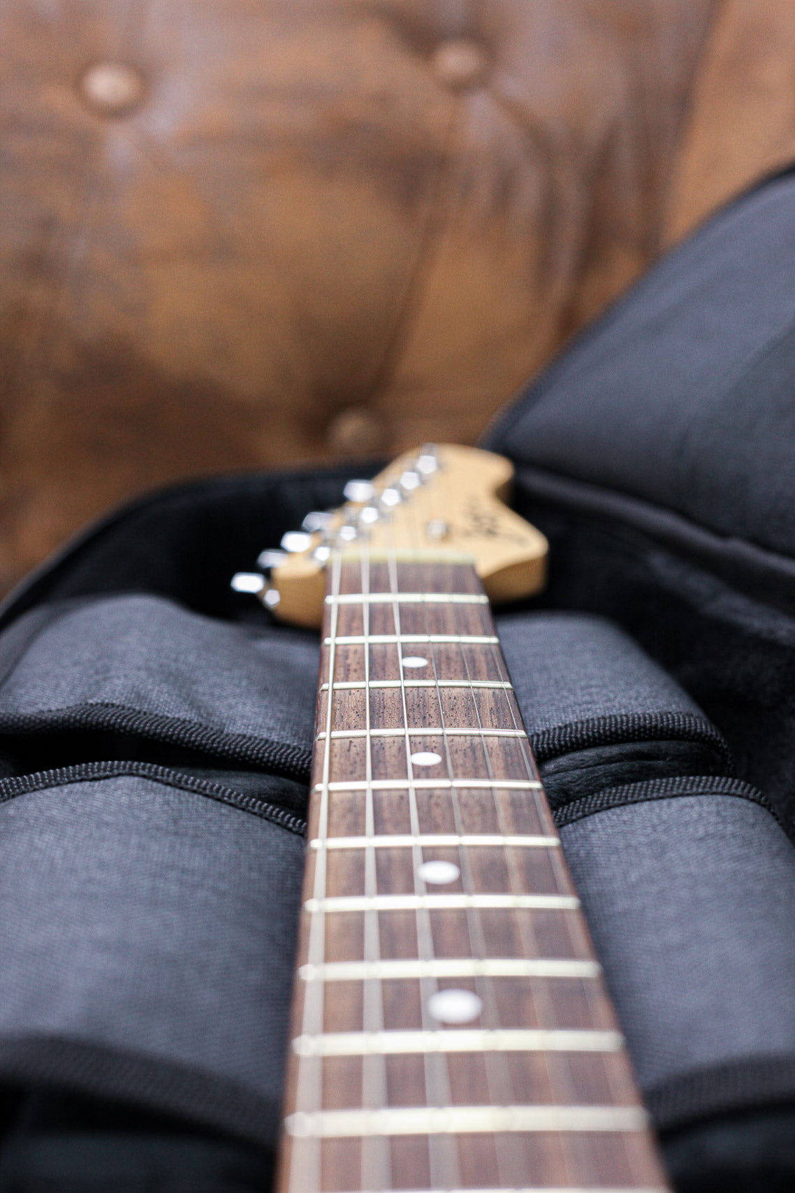 Boss Eurus GS-1 | Black Midi