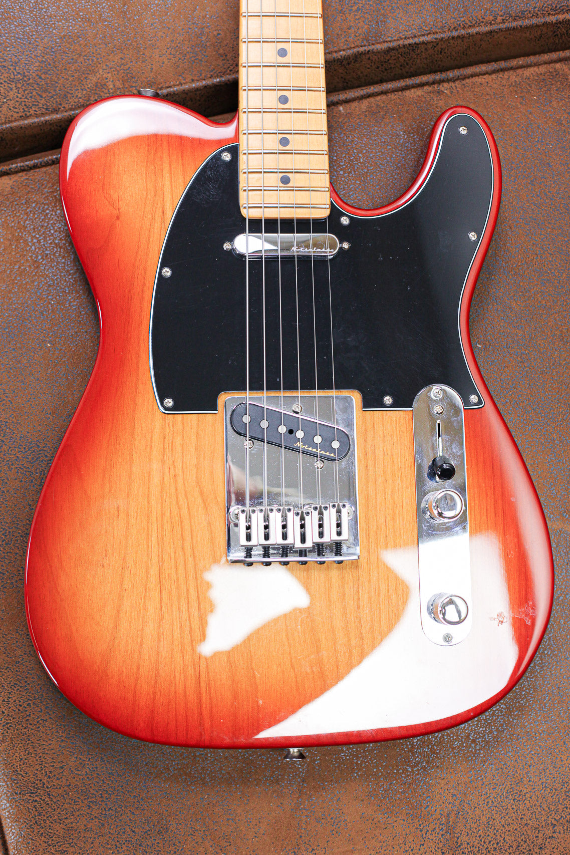 Fender Player Plus Telecaster MN | Sienna Sunburst