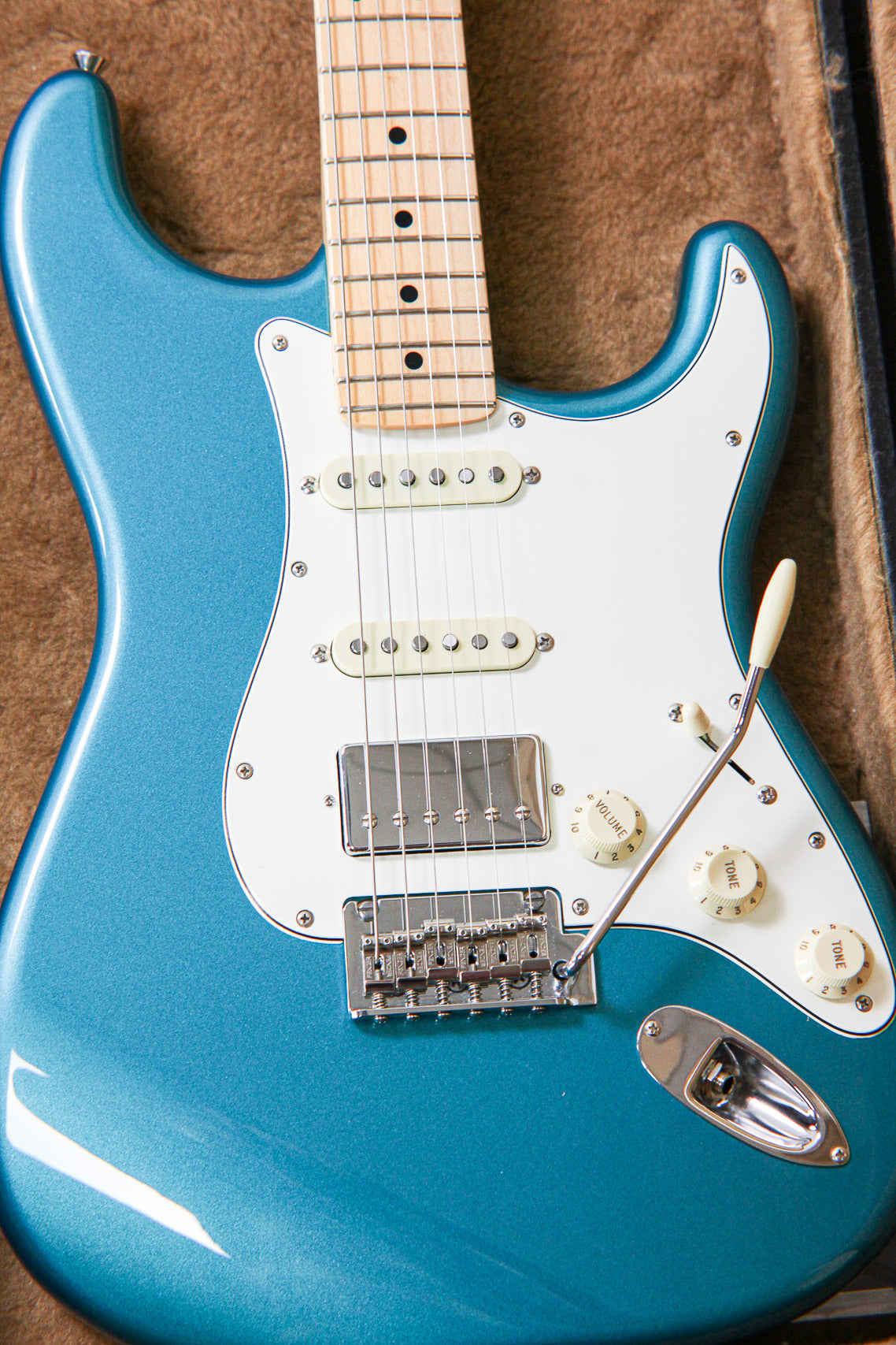 Fender LE MIJ Hybrid II Stratocaster | Ocean Turquoise
