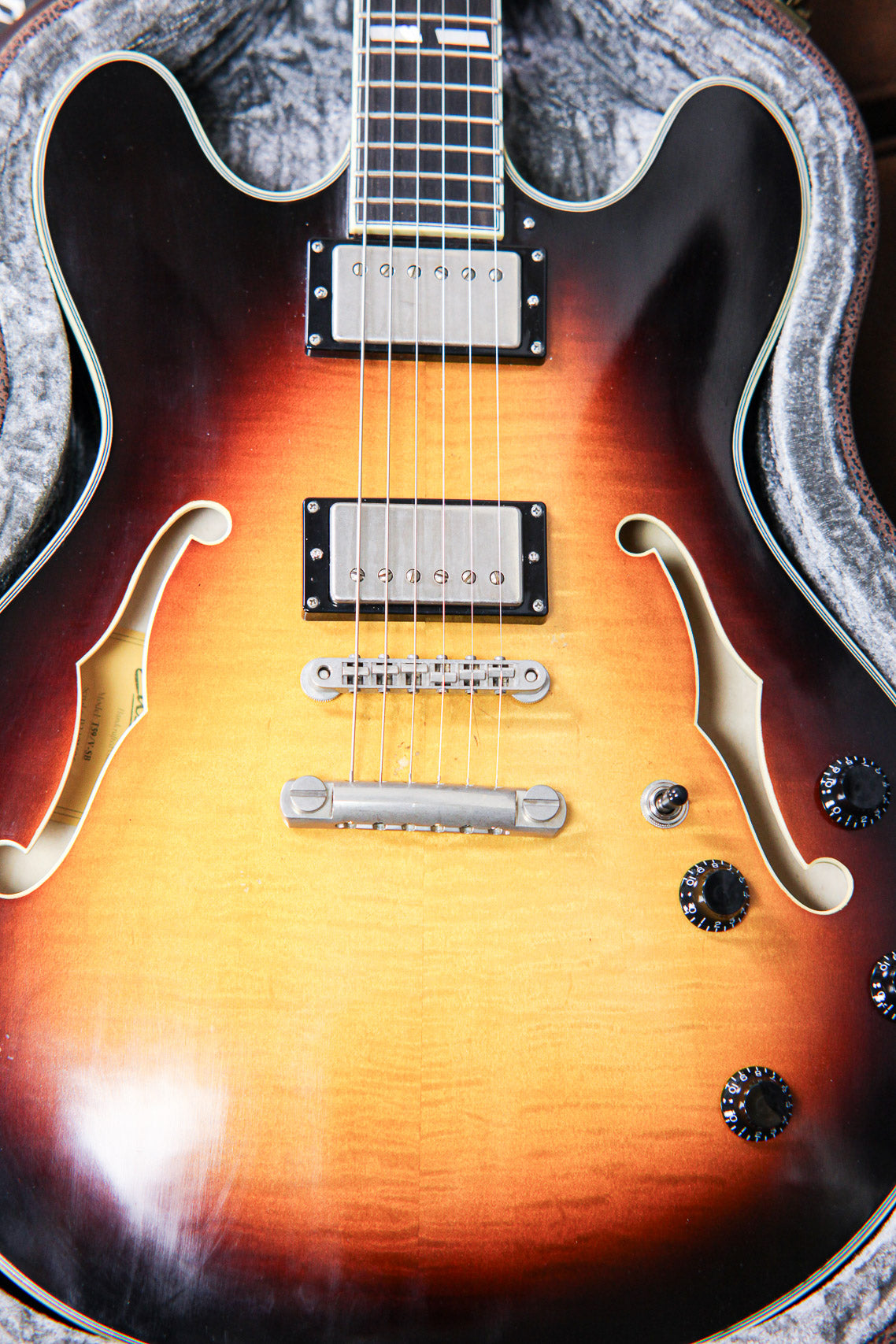 Eastman T59/v 2024 | Antique Varnish Sunburst