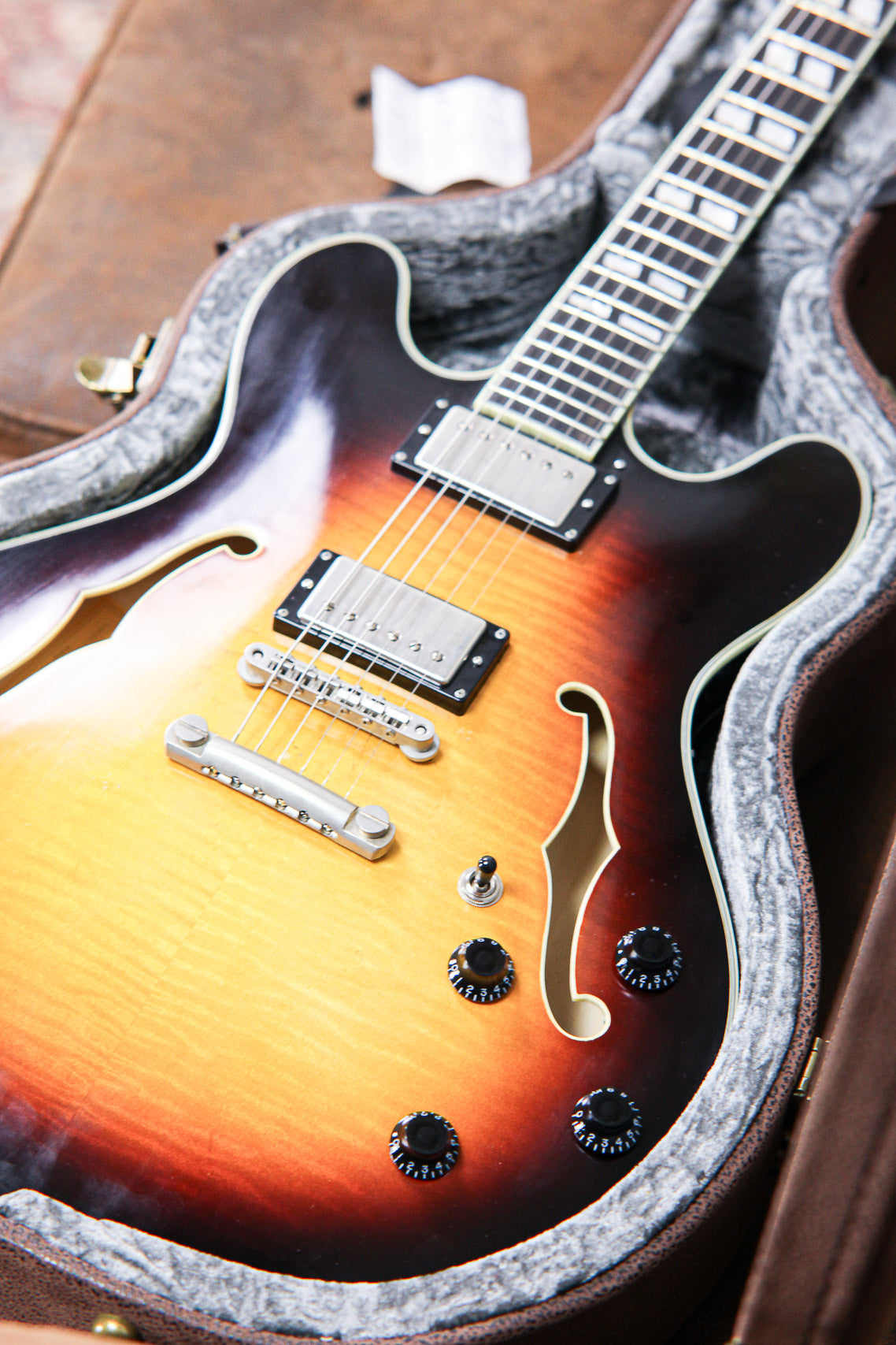 Eastman T59/v 2024 | Antique Varnish Sunburst
