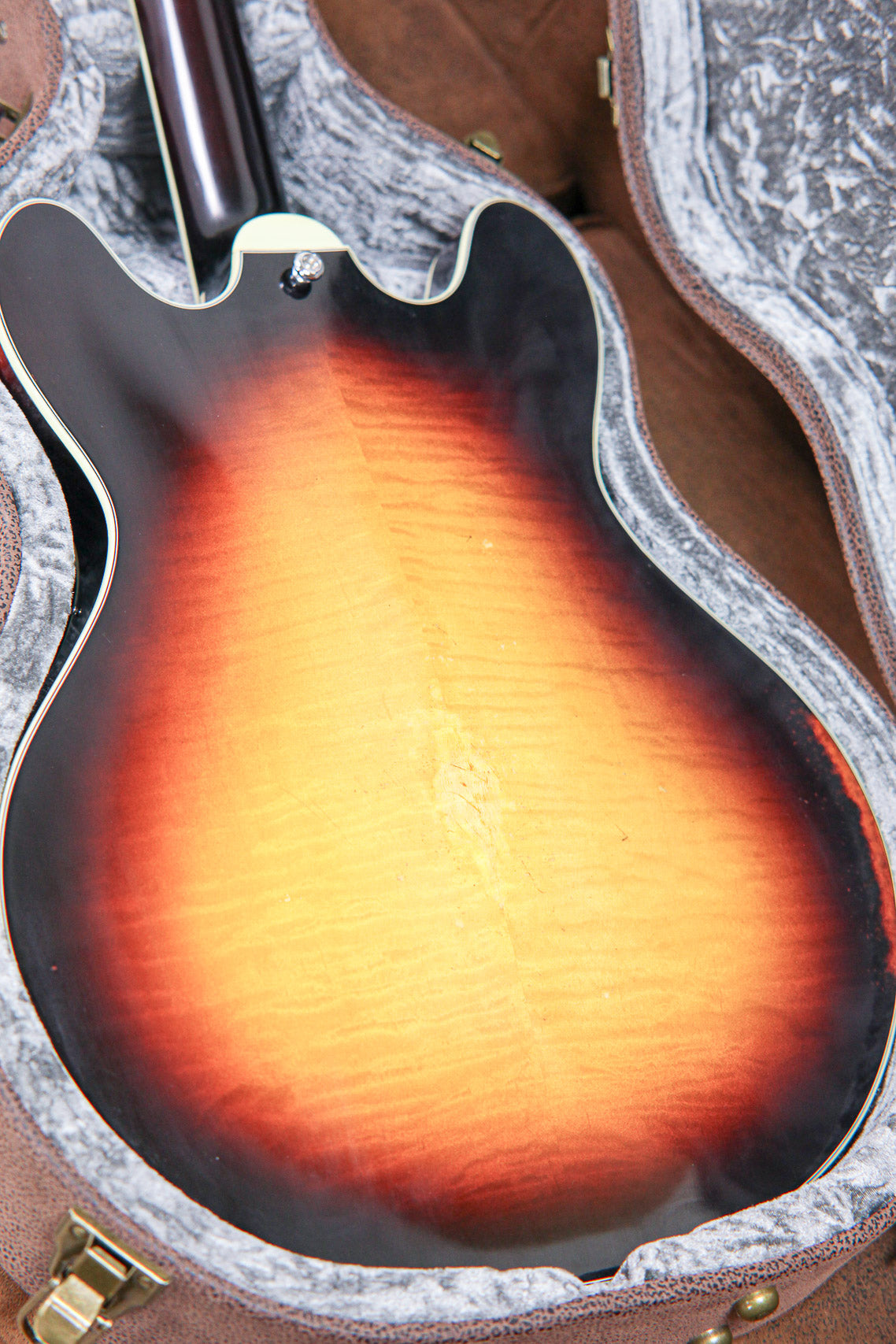 Eastman T59/v 2024 | Antique Varnish Sunburst
